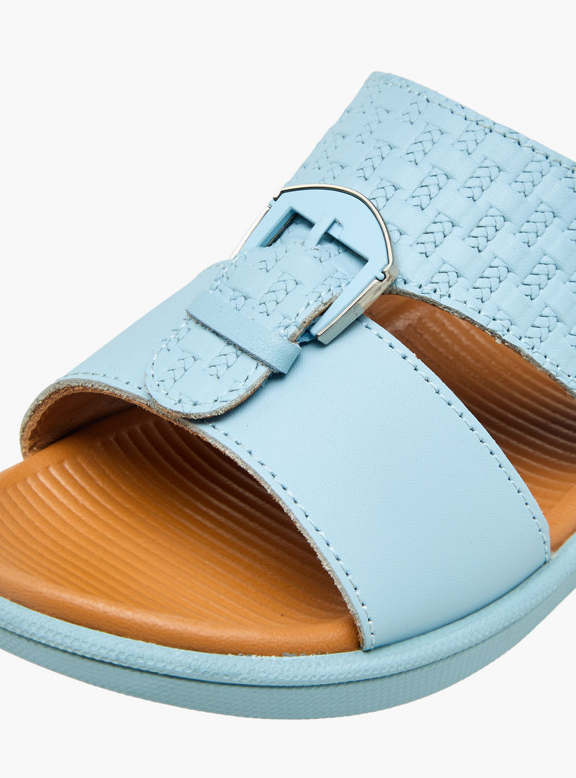 صندل عربي بإبزيم للأولاد من لو كونفورت-boys-shoes-sandals-image-4