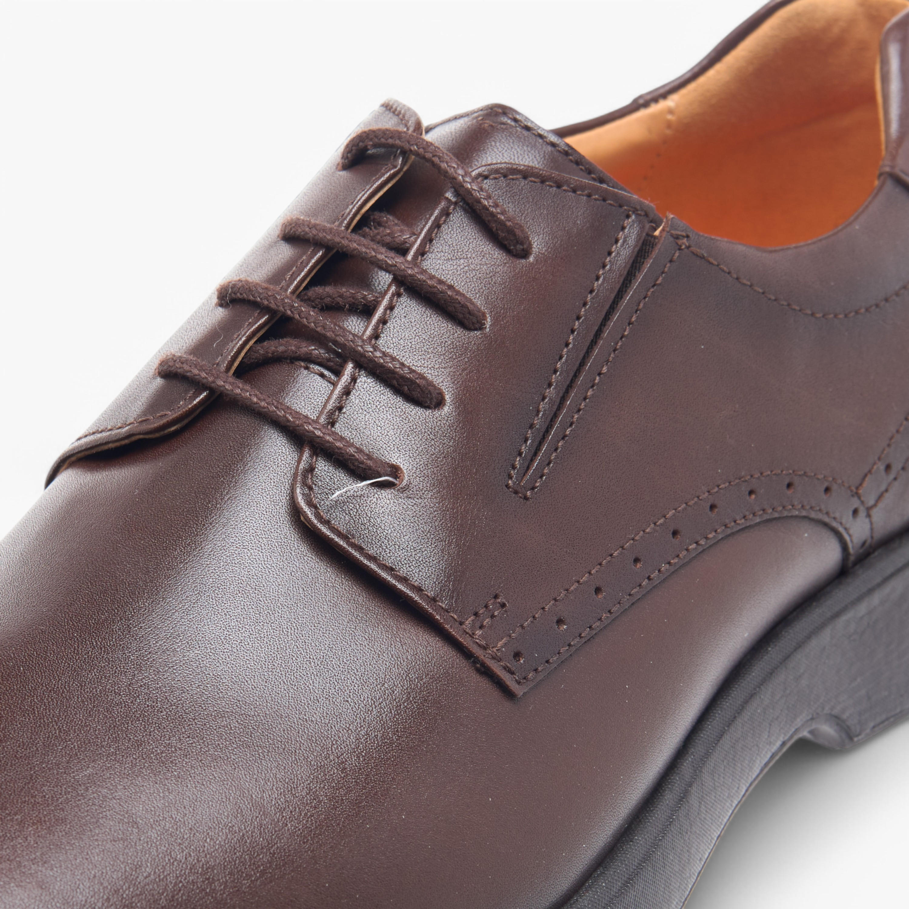 Le Confort Solid Leather Air Tech Derby Shoes with Lace-Up Closure-men-shoes-formalshoes-image-4
