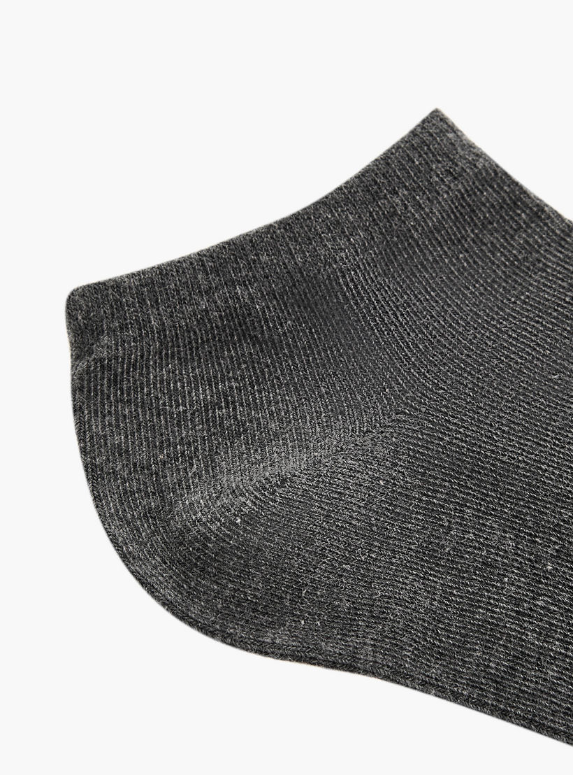 Gloo Assorted Non Terry Ankle Length Socks - Set of 5-men-socks-image-5