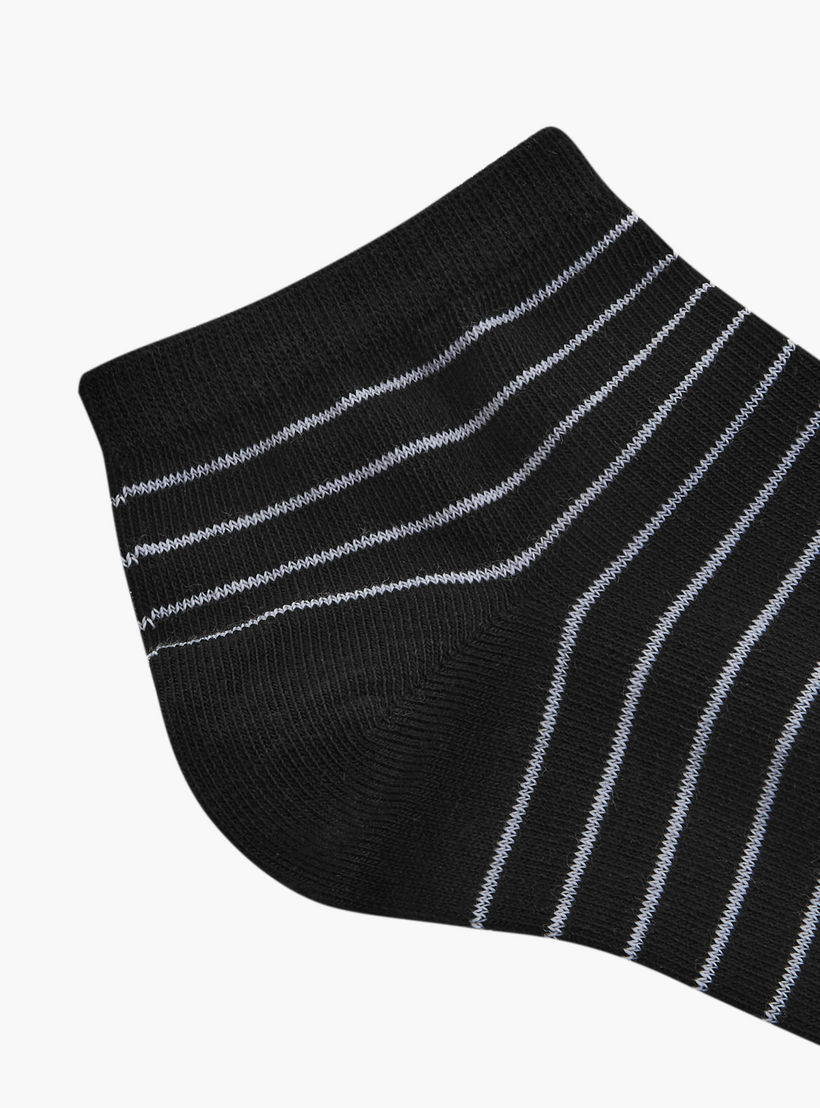 طقم جوارب 5 أزواج بطول الكاحل للرجال من جلوو-men-socks-image-3