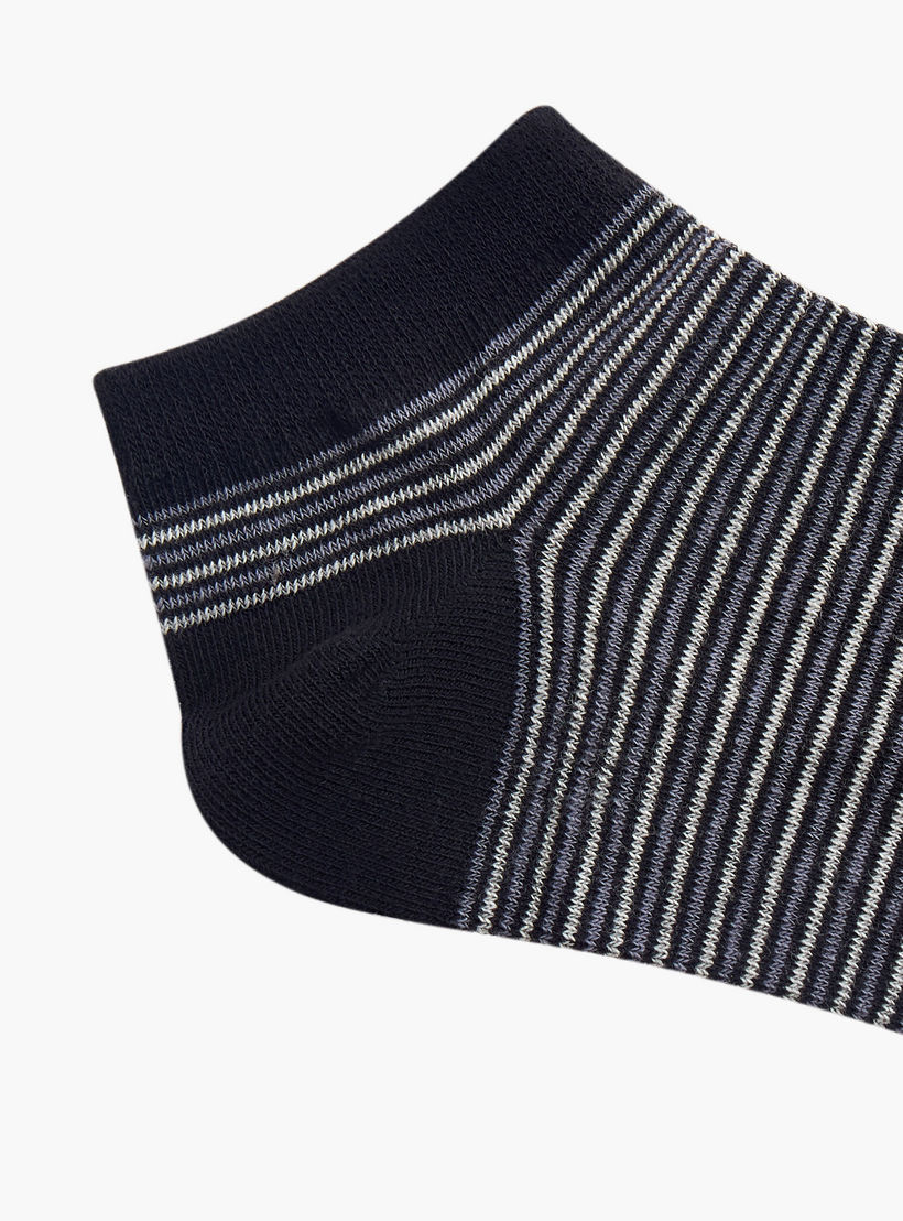طقم جوارب بدون تيري 5 أزواج متنوعة بطول الكاحل من جلو-men-socks-image-5