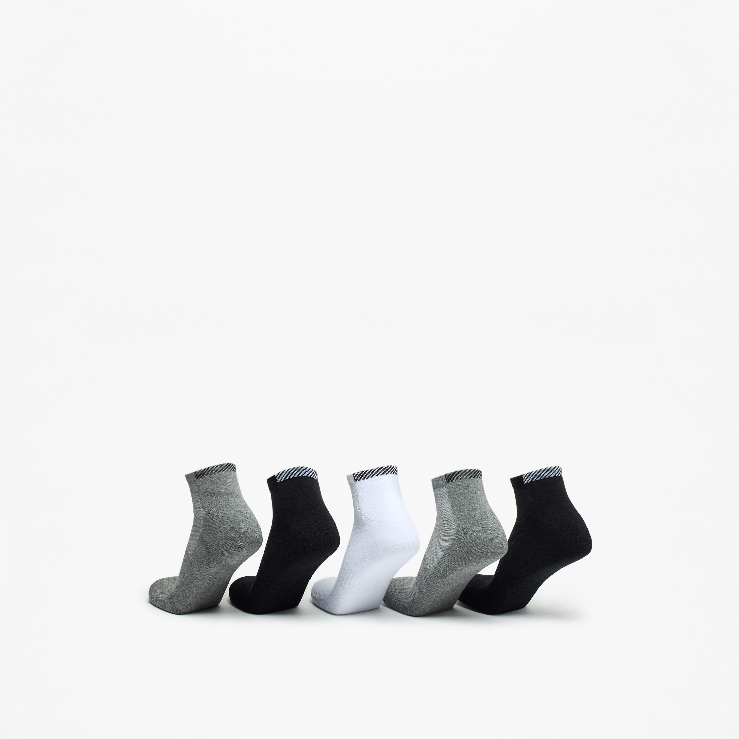جوارب مبطنة بارزة الملمس بطول الكاحل من جلو - طقم من 5 أزواج-men-socks-image-3