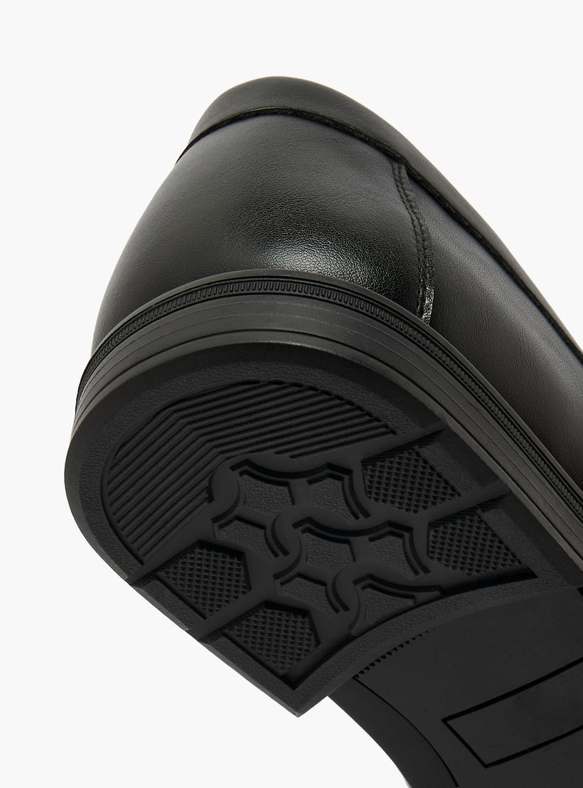 حذاء سهل الارتداء بزينة معدنية للرجال من إل بي إل من شو إكسبرس-men-shoes-formalshoes-image-8