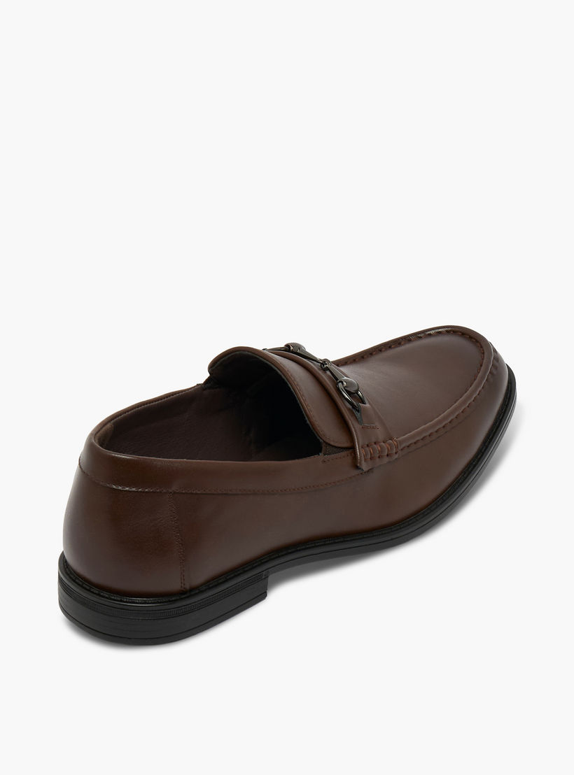 حذاء سهل الارتداء بزينة معدنية للرجال من إل بي إل من شو إكسبرس-men-shoes-formalshoes-image-6