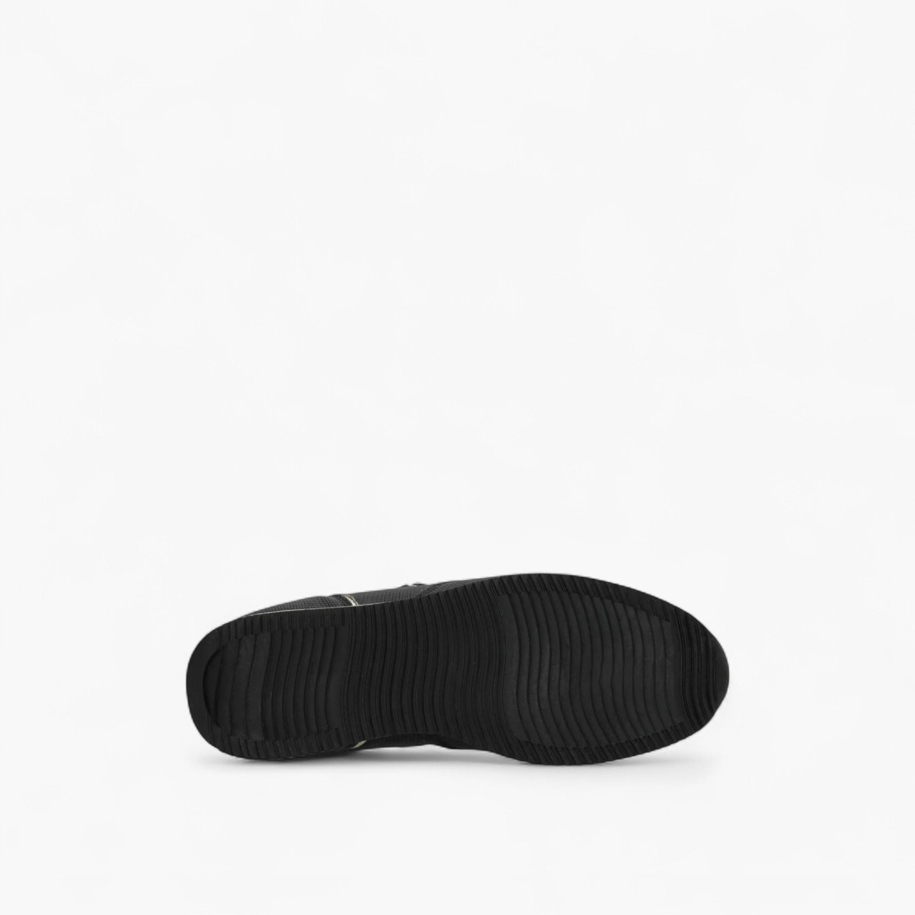 حذاء سنيكرز متعدد التصاميم برباط إغلاق وزخارف ميتاليك من ميكس-women-shoes-sneakers-image-6