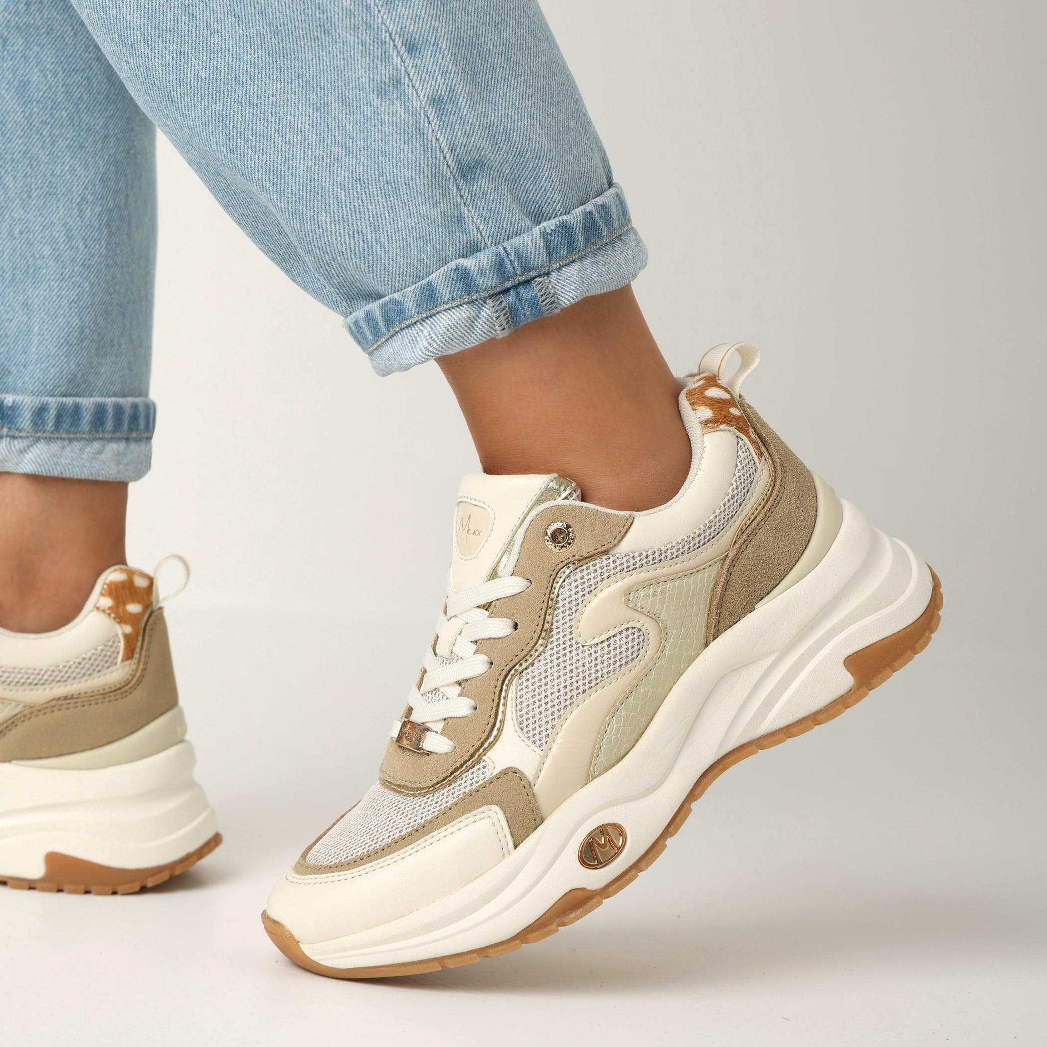 حذاء سنيكرز برباط إغلاق للنساء من ميكس-women-shoes-sneakers-image-7