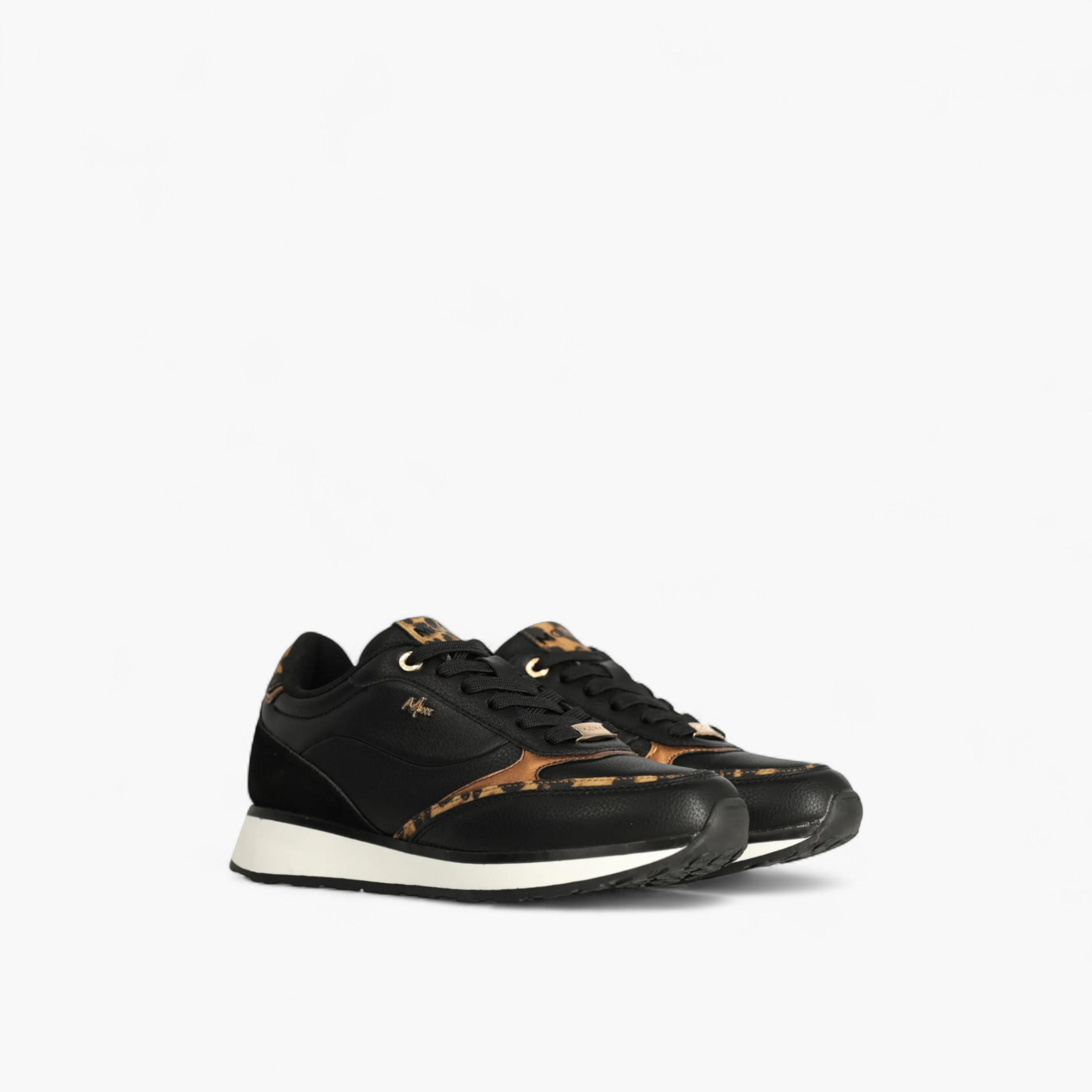 حذاء سنيكرز متعدد التصاميم برباط إغلاق من ميكس-women-shoes-sneakers-image-1