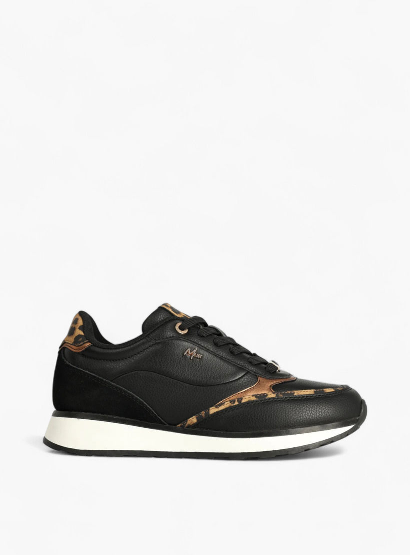 حذاء سنيكرز متعدد التصاميم برباط إغلاق من ميكس-women-shoes-sneakers-image-2
