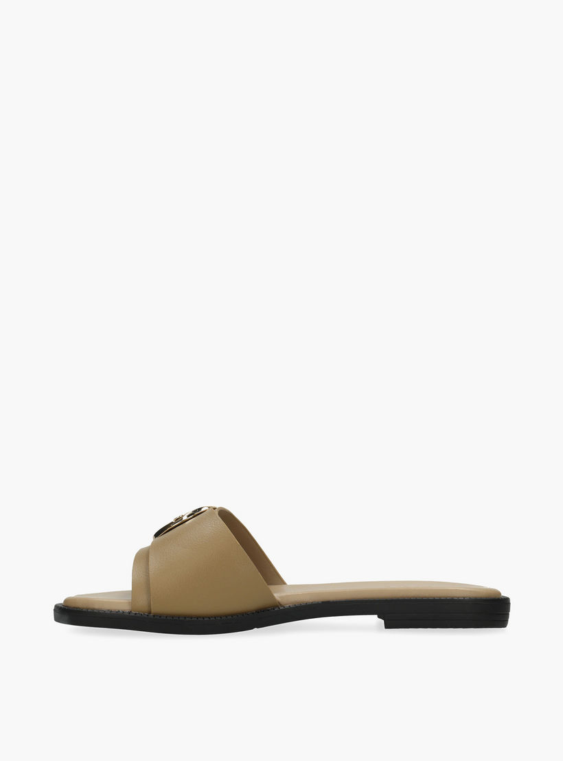 صندل بزينة إبزيم للنساء من ميكس-women-shoes-flats-sandals-image-4