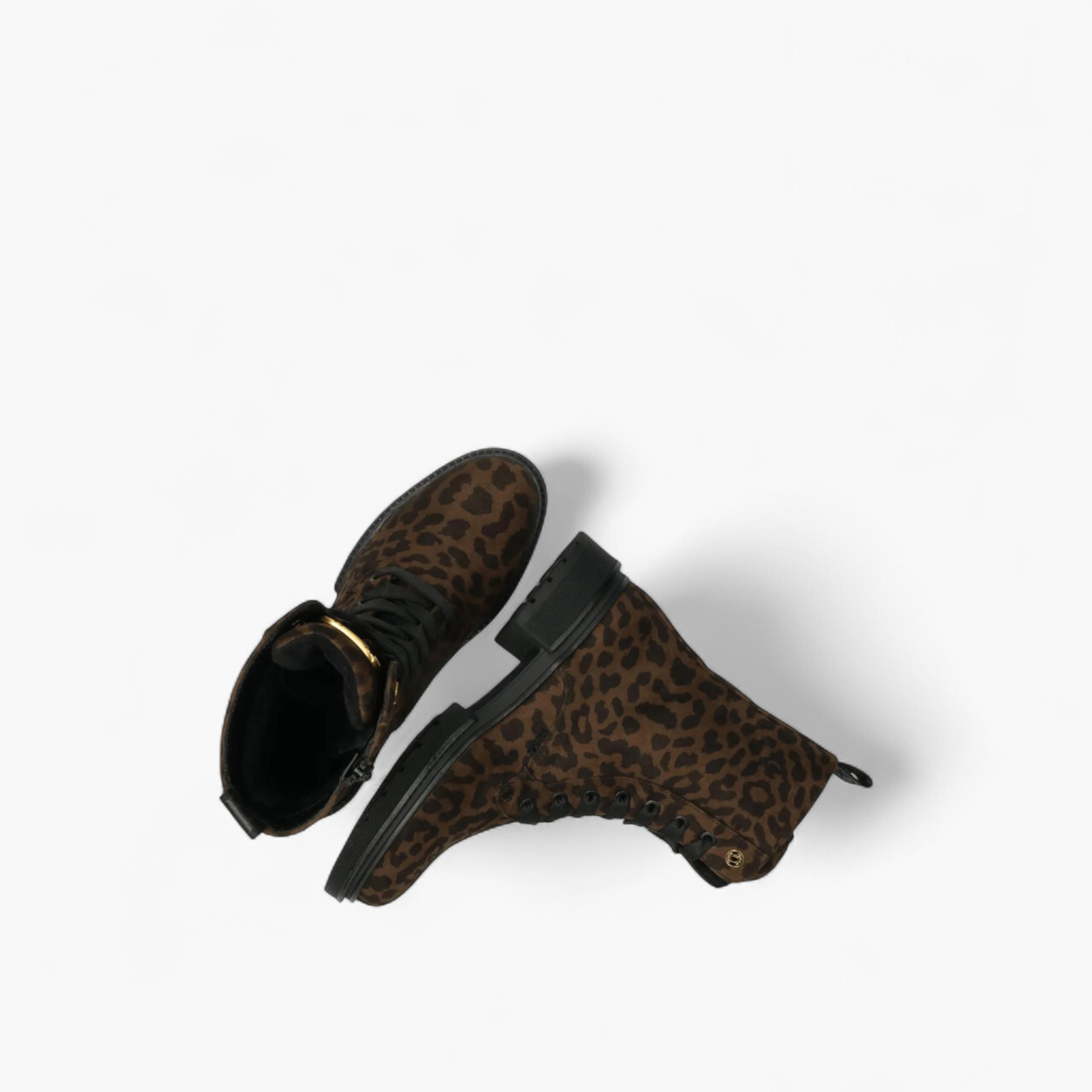 بوت طول الكاحل برباط وطبعات حيوانات من مكس-women-shoes-boots-image-5