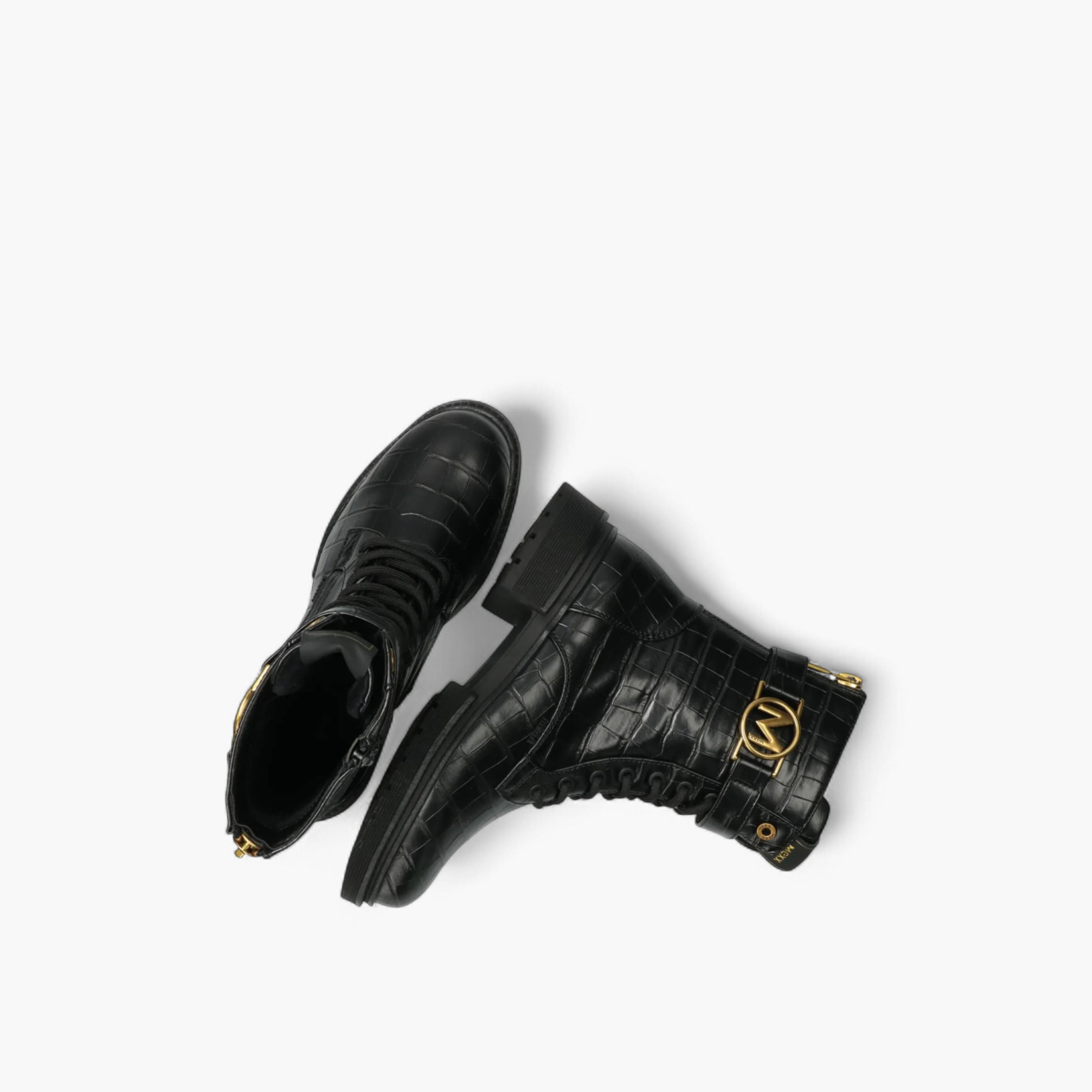 بوت بارز الملمس بطول الكاحل وبرباط إغلاق من ميكس-women-shoes-boots-image-5