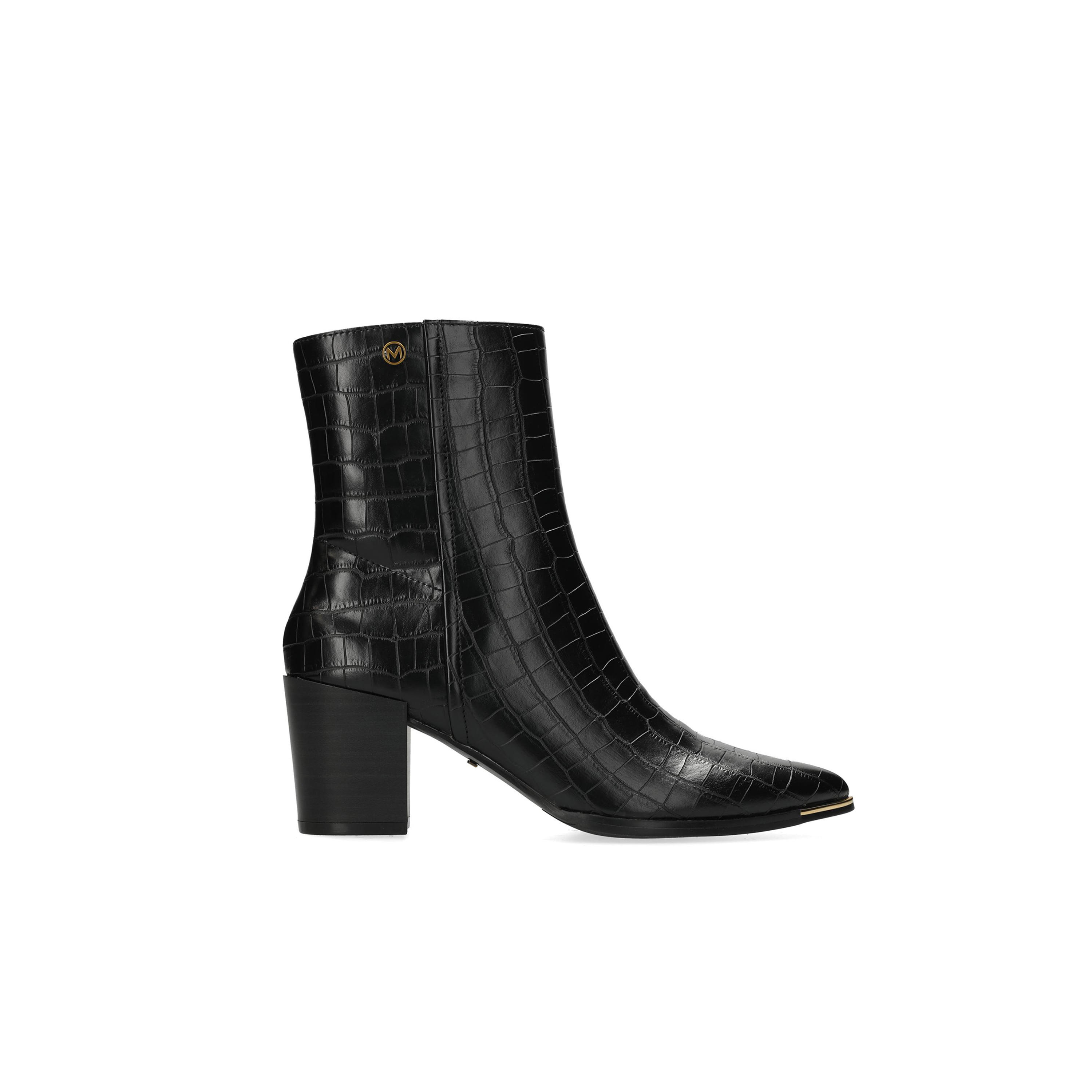 بوت بارز الملمس بطول الكاحل وبكعب عريض وسحاب إغلاق من ميكس-women-shoes-boots-image-2