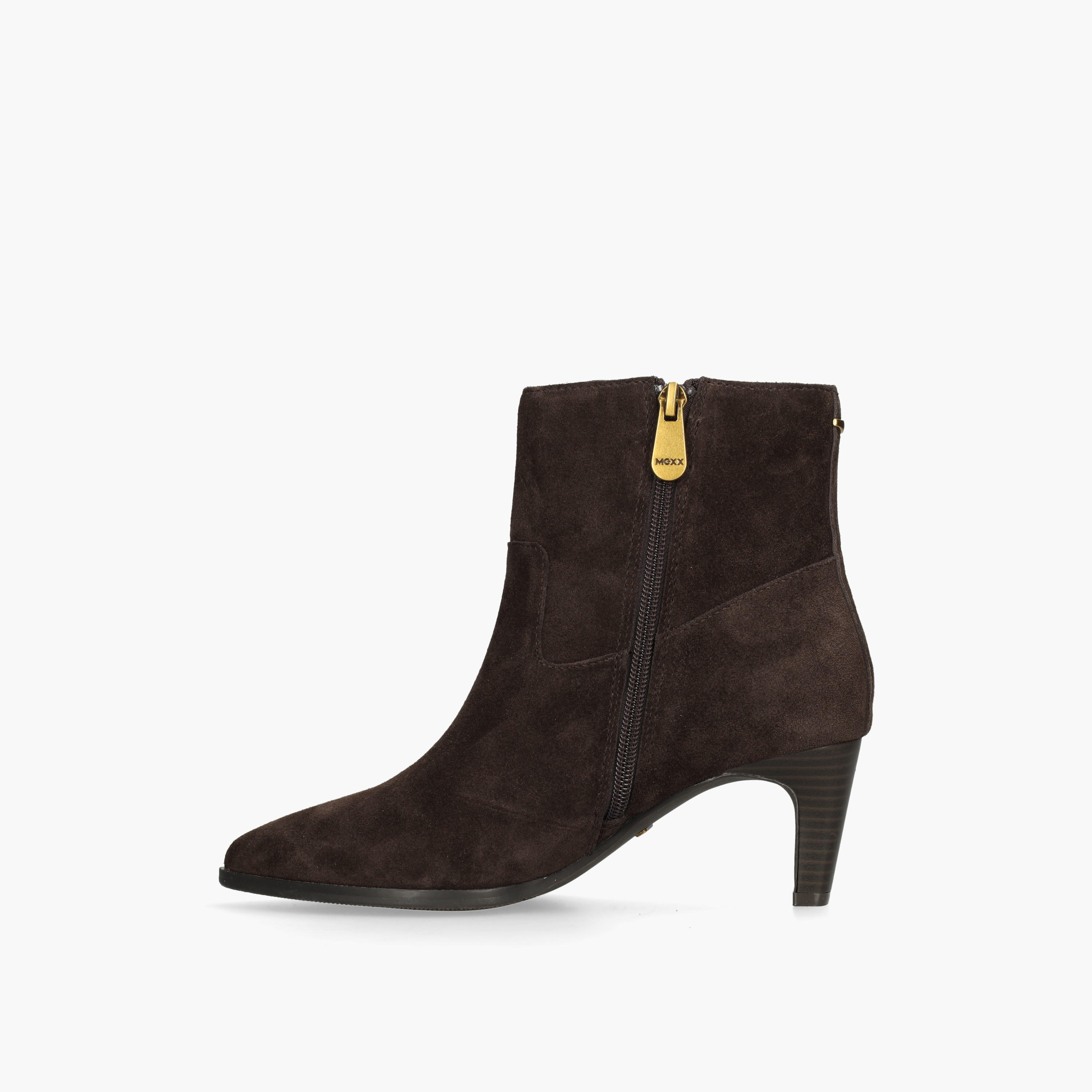 بوت بكاحل للنساء بكعب عريض وملمس بارز من مكس-women-shoes-boots-image-5