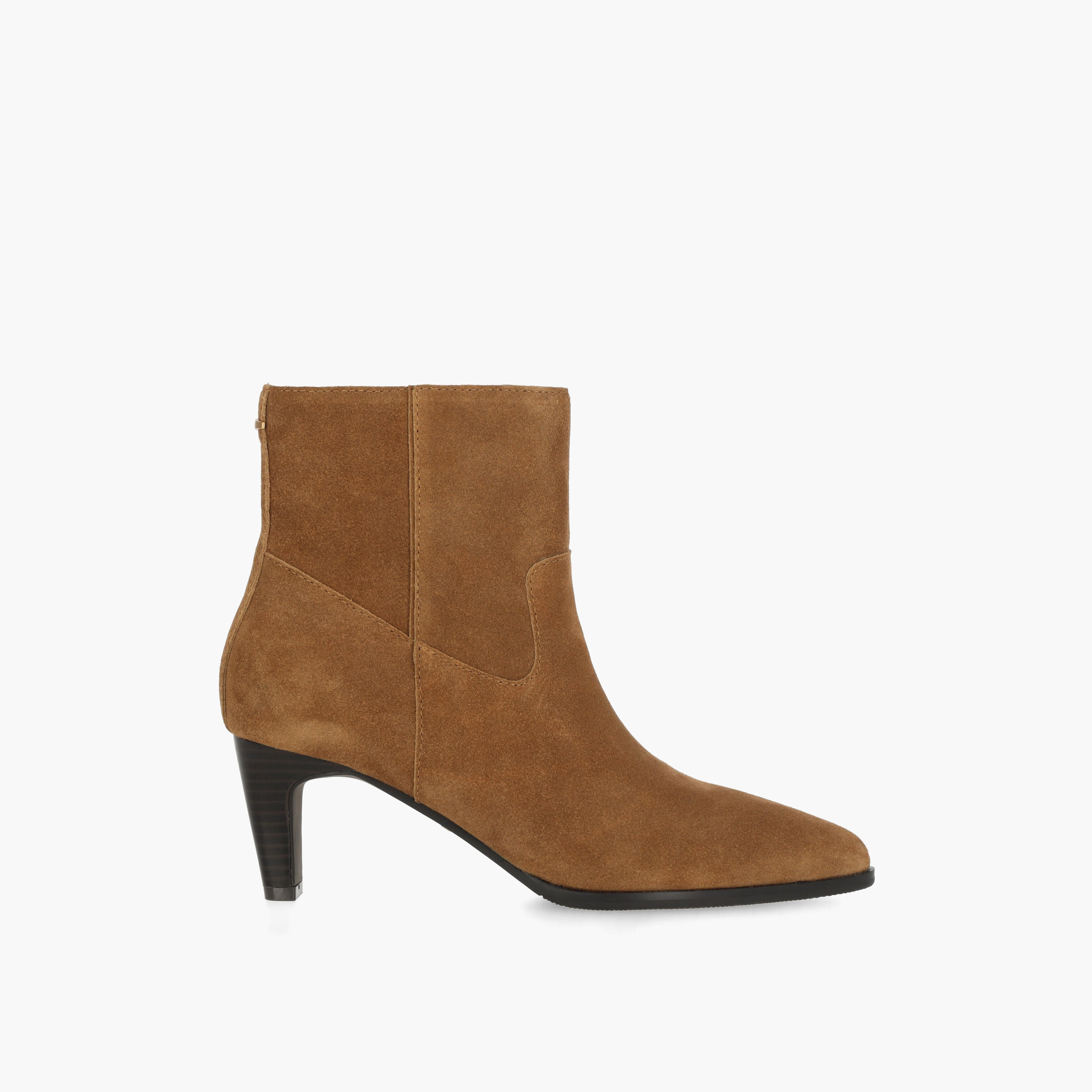 بوت بكاحل للنساء بكعب عريض وملمس بارز من مكس-women-shoes-boots-image-2