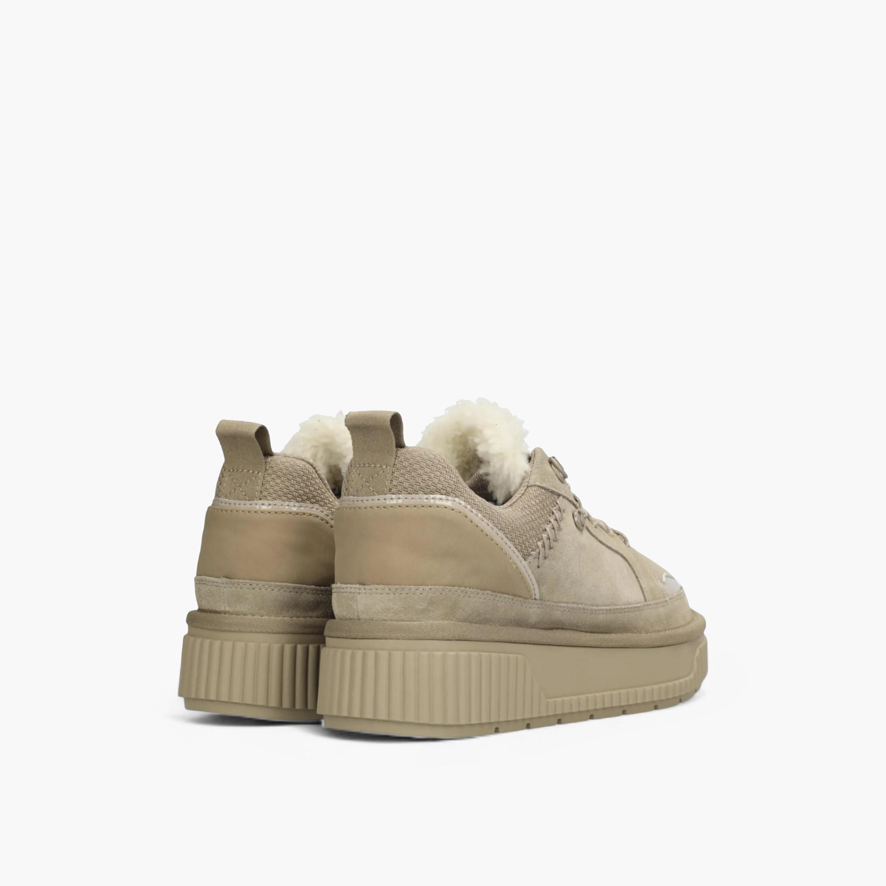 حذاء سنيكرز متعدد التصاميم برباط إغلاق وتزيينات من الجلد الصناعي من ميكس-women-shoes-sneakers-image-3