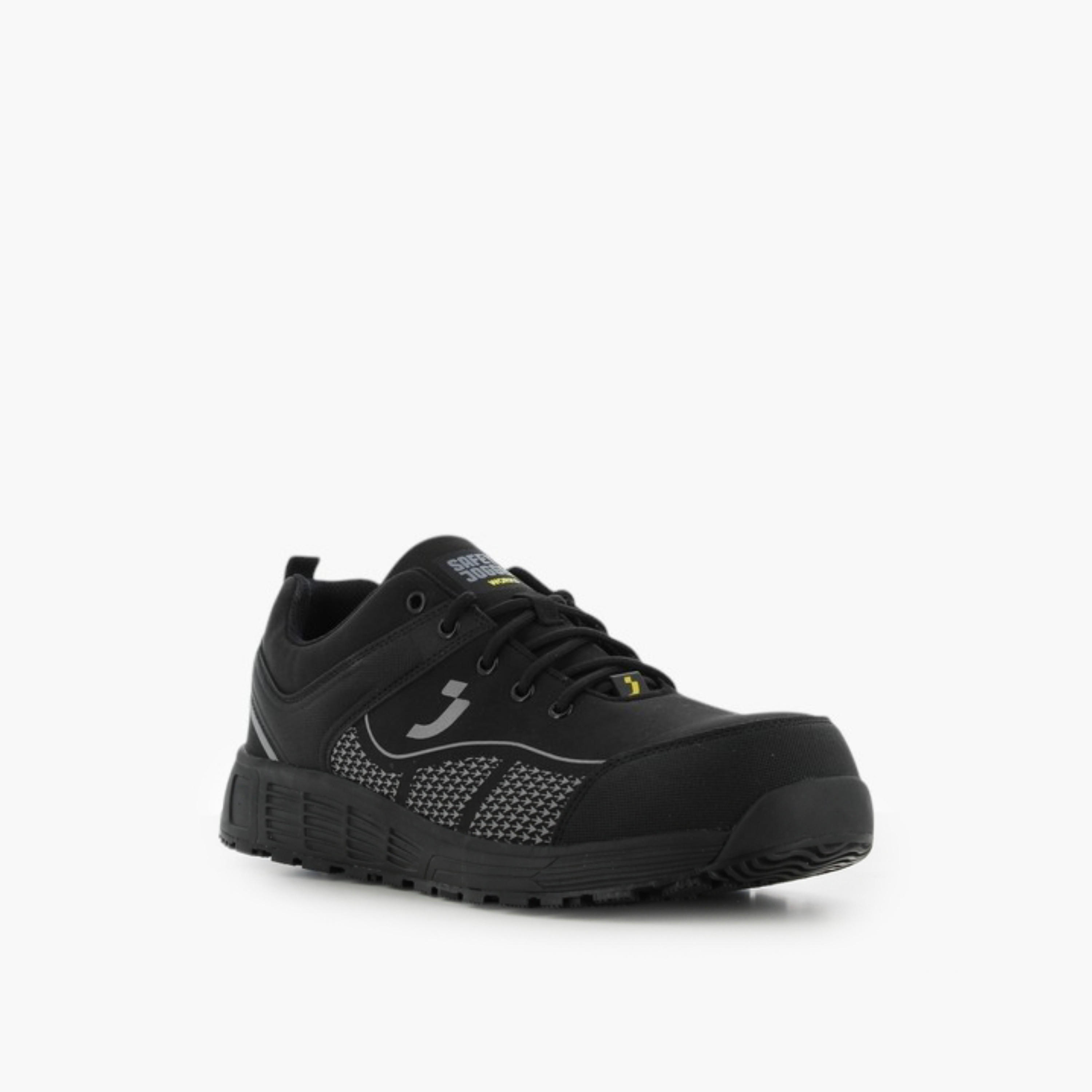 حذاء برباط إغلاق وألواح للرجال من أس جيه-men-shoes-sneakers-image-1