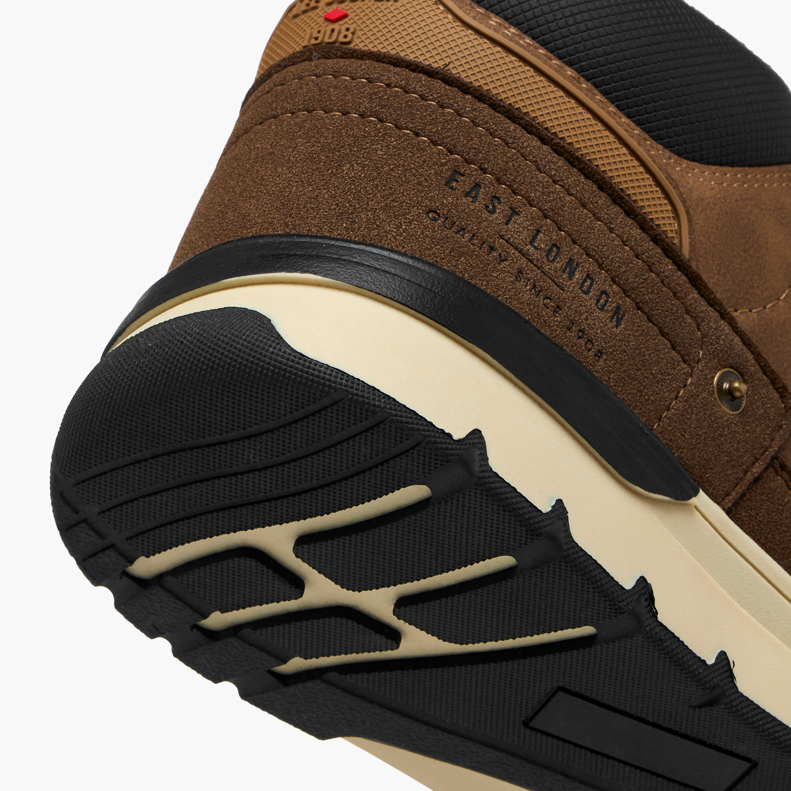 بوت تشوكا بألواح ورباط إغلاق للرجال من لي كوبر-men-shoes-boots-image-5