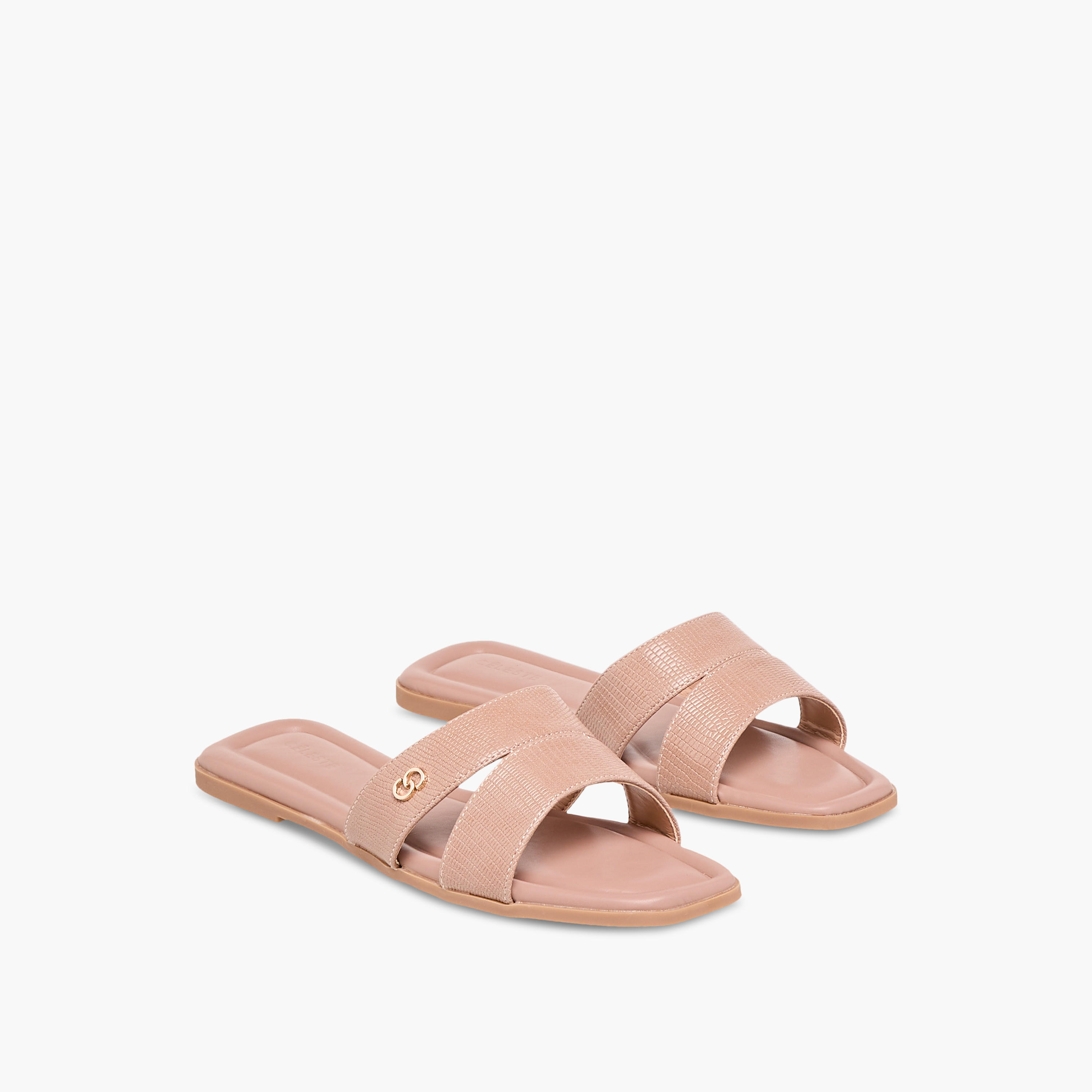 صندل مسطح سهل الارتداء وبارز الملمس للنساء من سيليست-women-shoes-flats-sandals-image-1