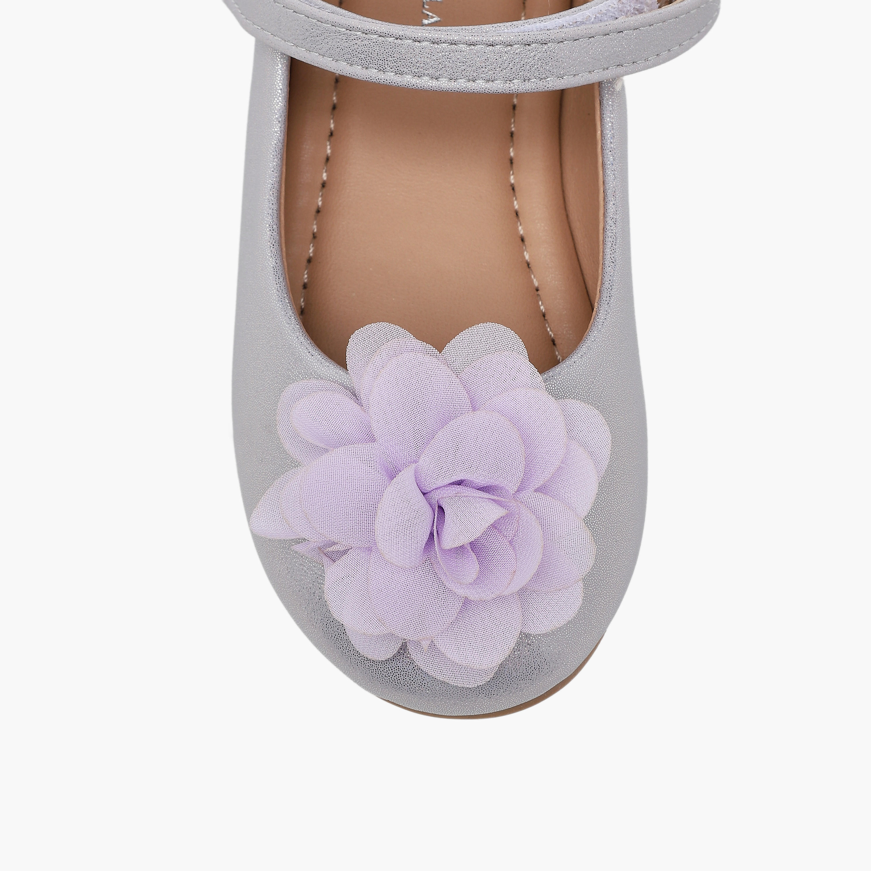 حذاء ماري جين مزين بزهور للبنات من فلورا بيلا-girls-shoes-maryjanes-image-4