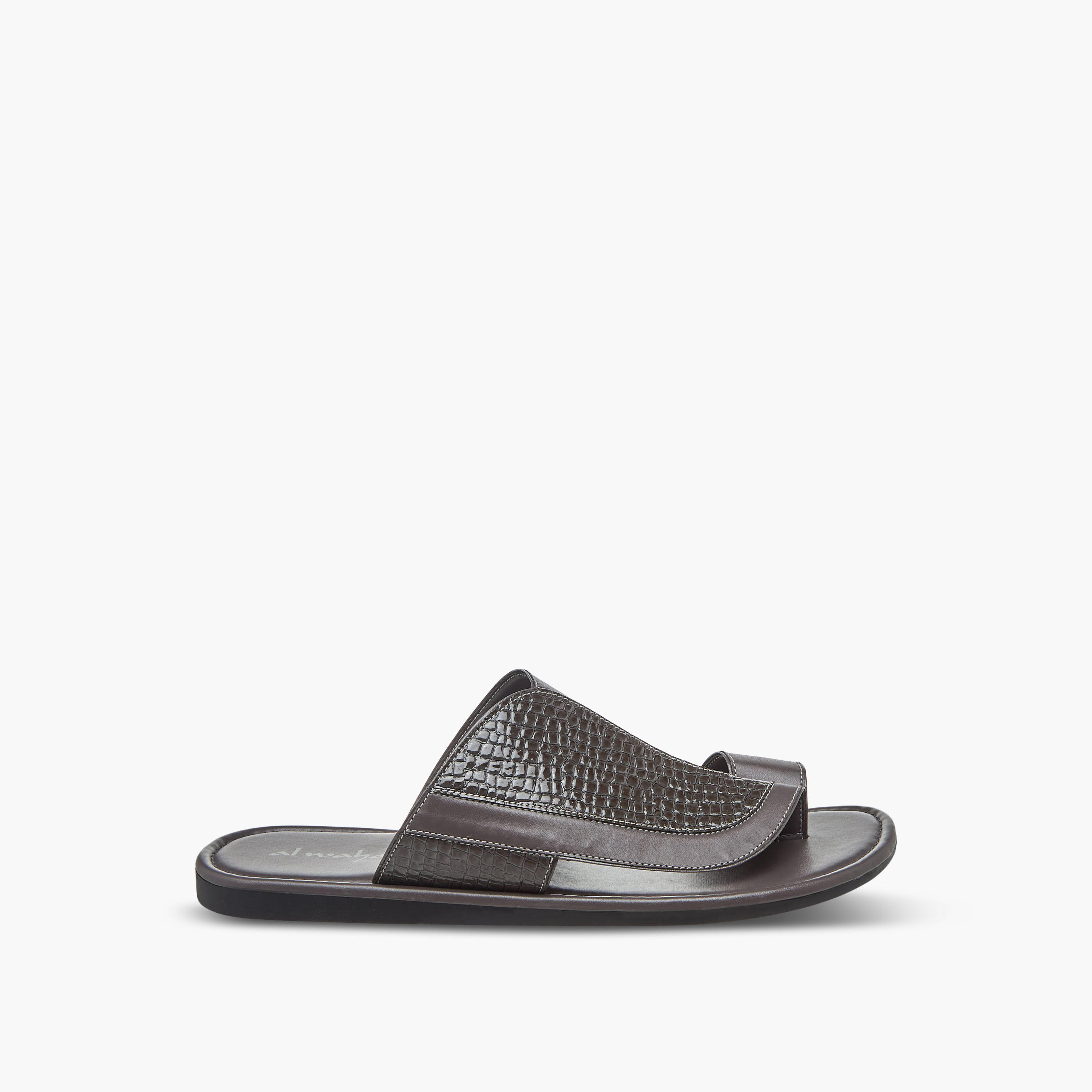 صندل عربي بتفاصيل حلقة إصبع للرجال من الواحة-men-shoes-sandals-image-3