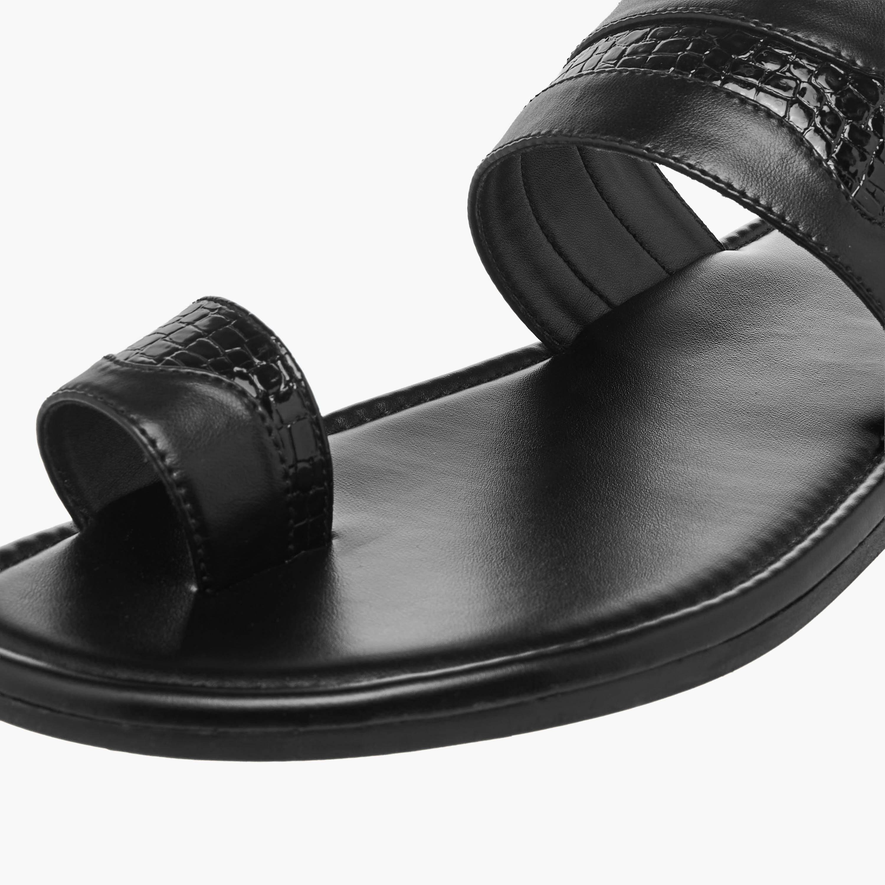 صندل عربي بتفاصيل حلقة إصبع للرجال من الواحة-men-shoes-sandals-image-4