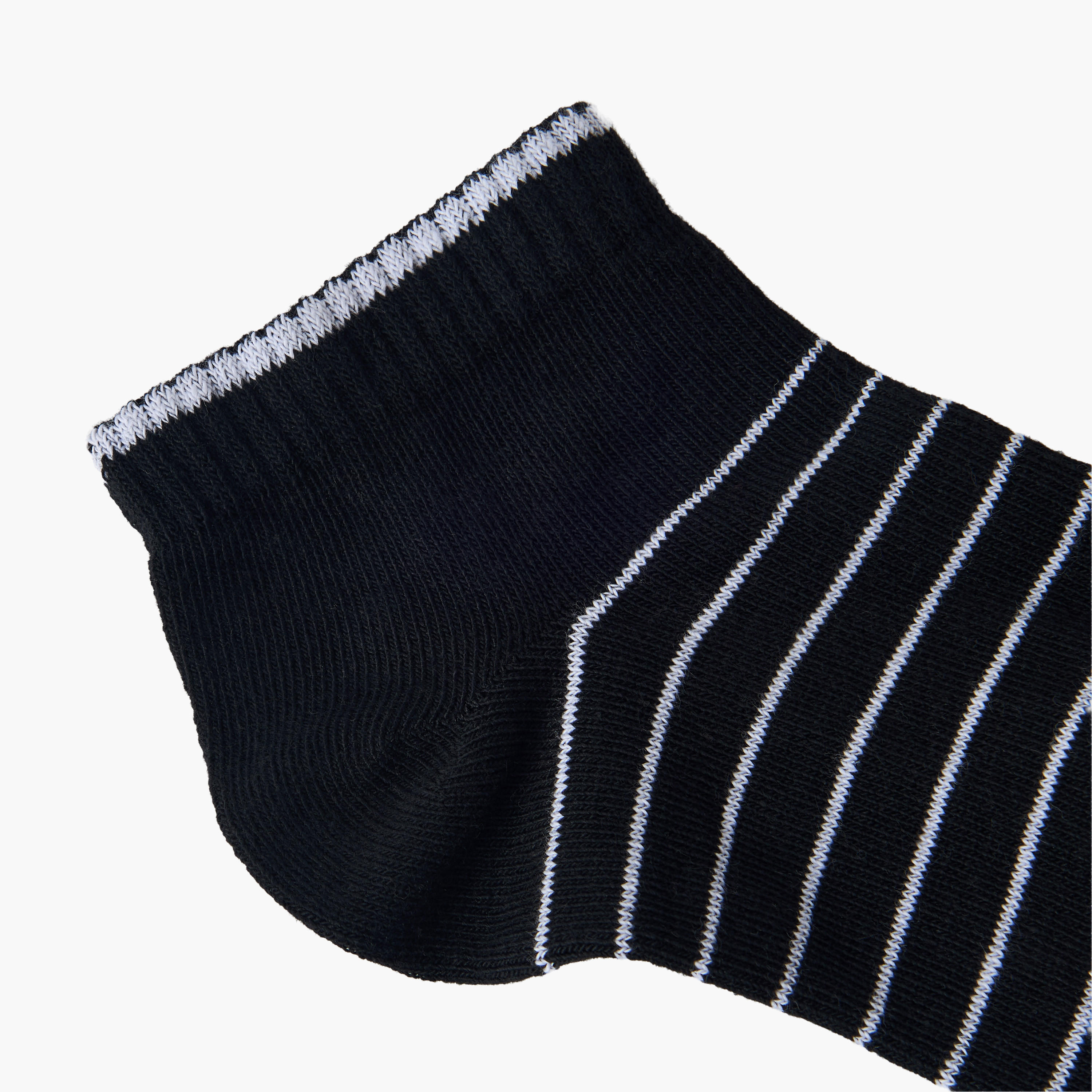 Celeste Pack of 7 Ankle Length Cotton Socks-women-socksandstockings-image-9