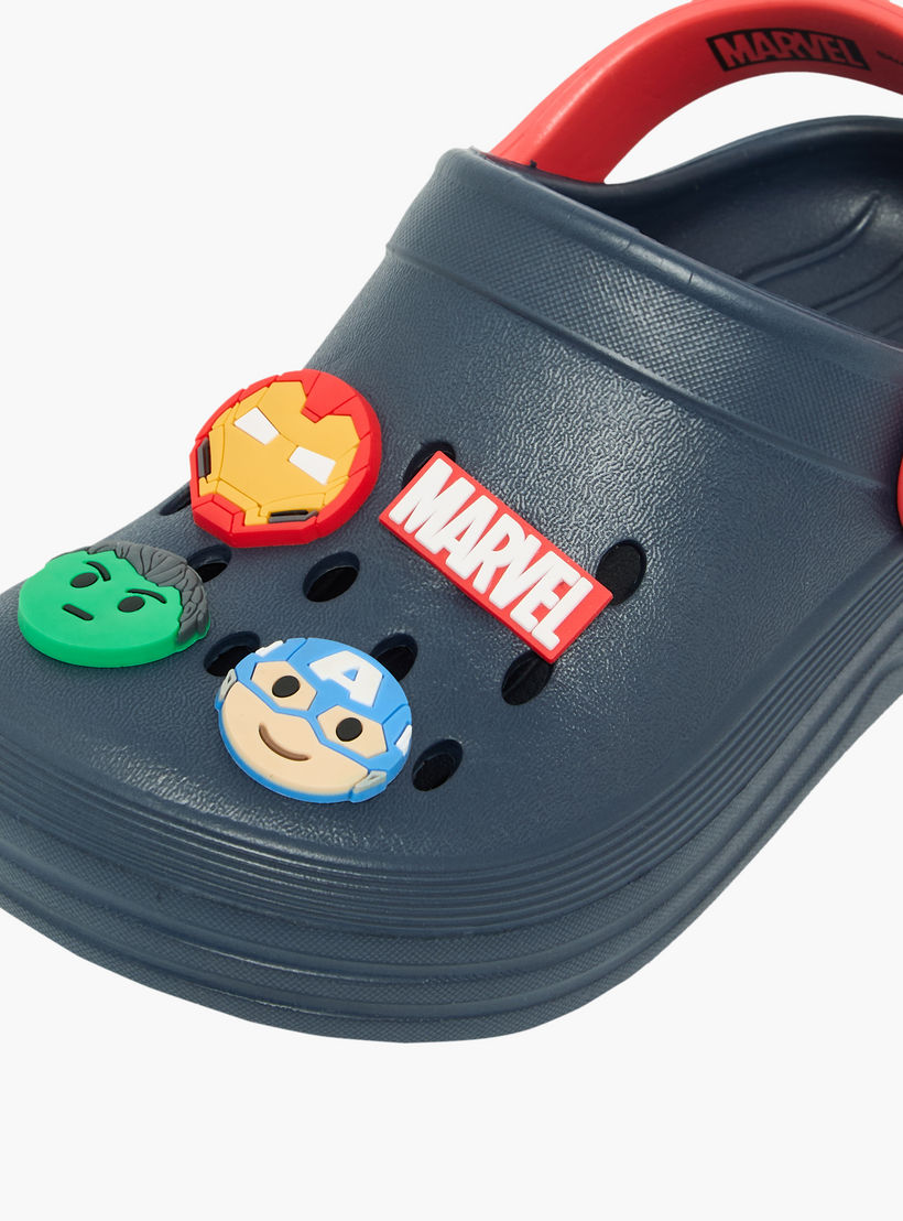 صندل كلوج بتزيينات جيبيتز وحزام خلفي للأولاد من مارفل-boys-shoes-sandals-image-7