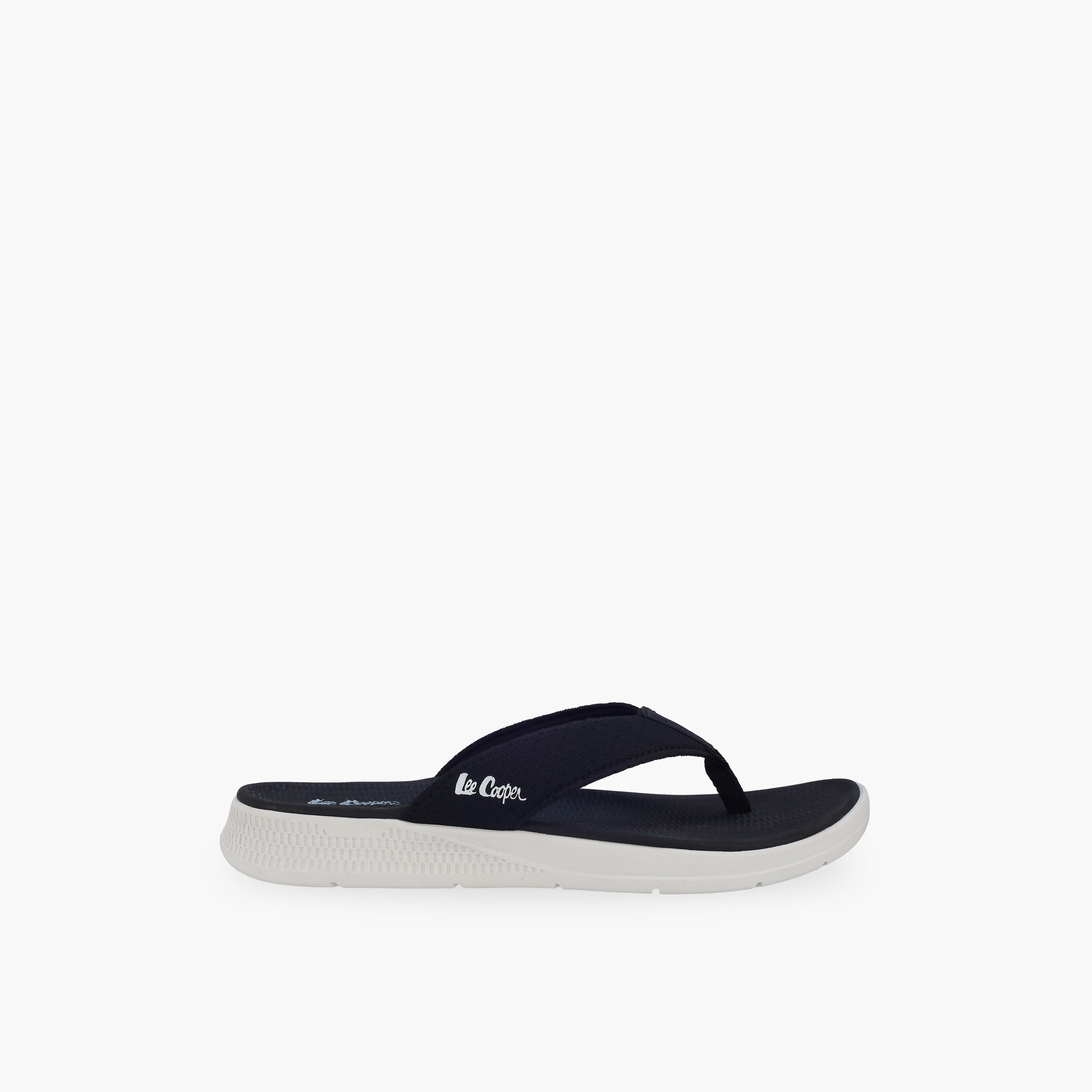 شبشب سهل الارتداء بإصبع للرجال من لي كوبر-men-shoes-flipflopsandslides-image-2