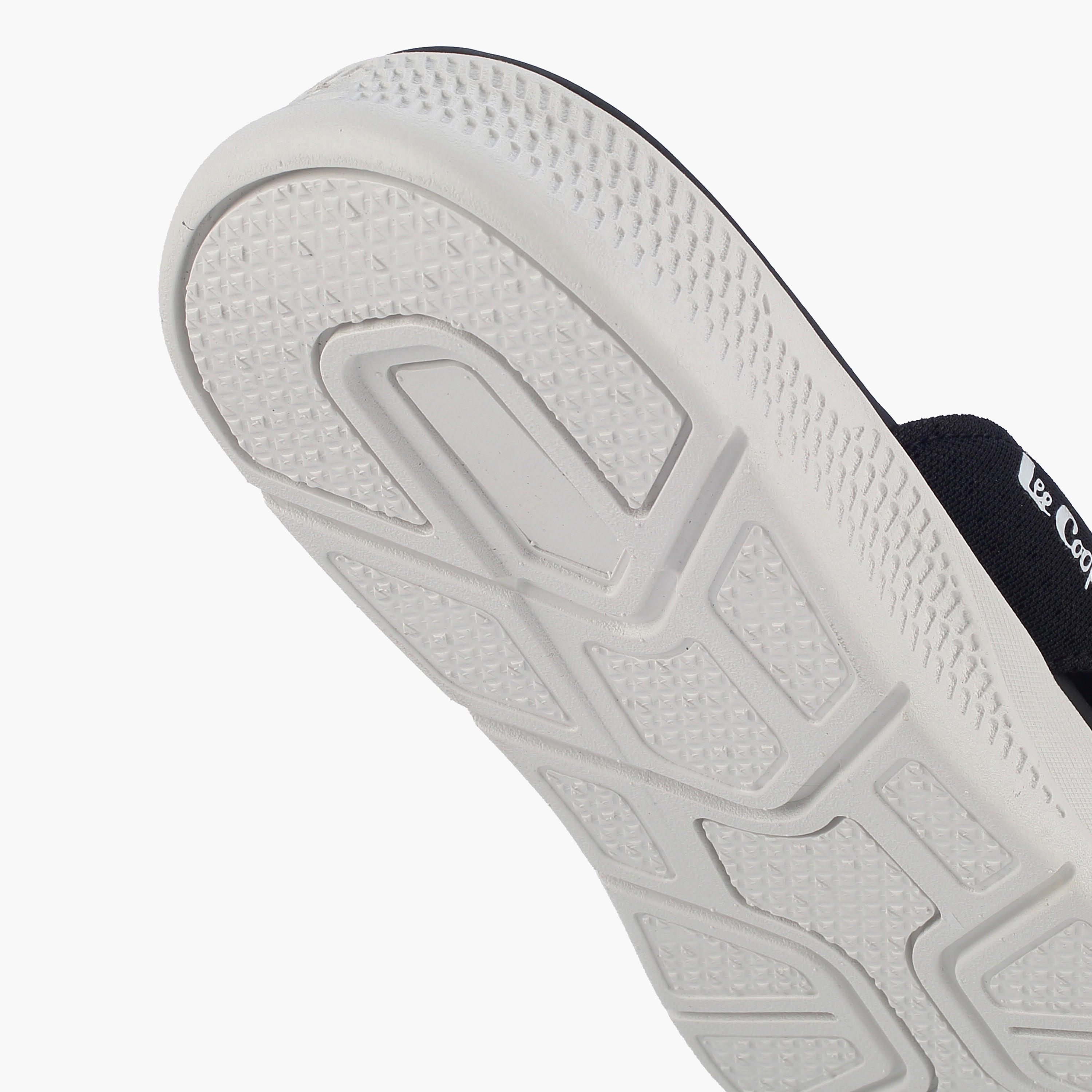 شبشب سهل الارتداء بإصبع للرجال من لي كوبر-men-shoes-flipflopsandslides-image-4