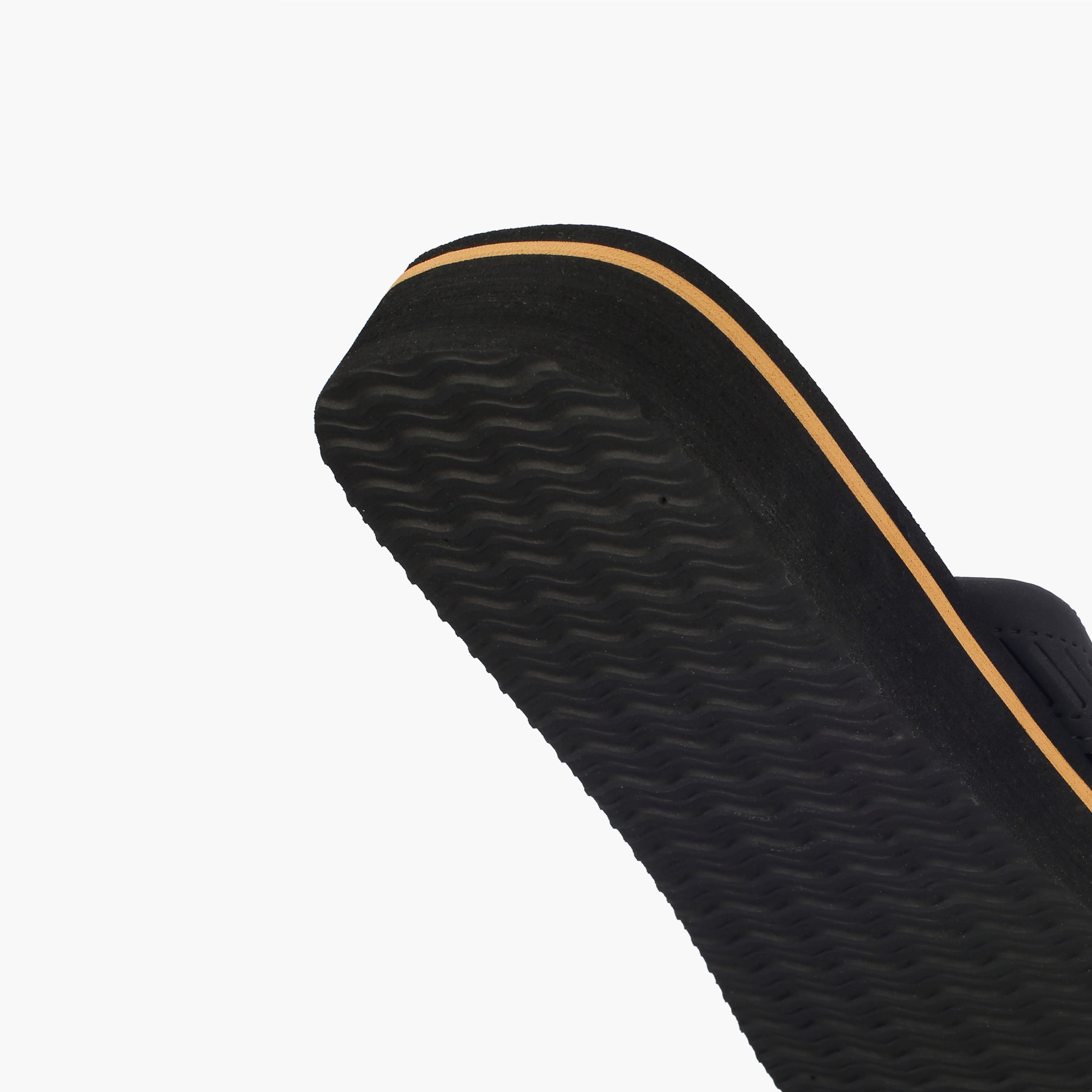 شبشب سهل الارتداء بإصبع للرجال من لي كوبر-men-shoes-flipflopsandslides-image-4