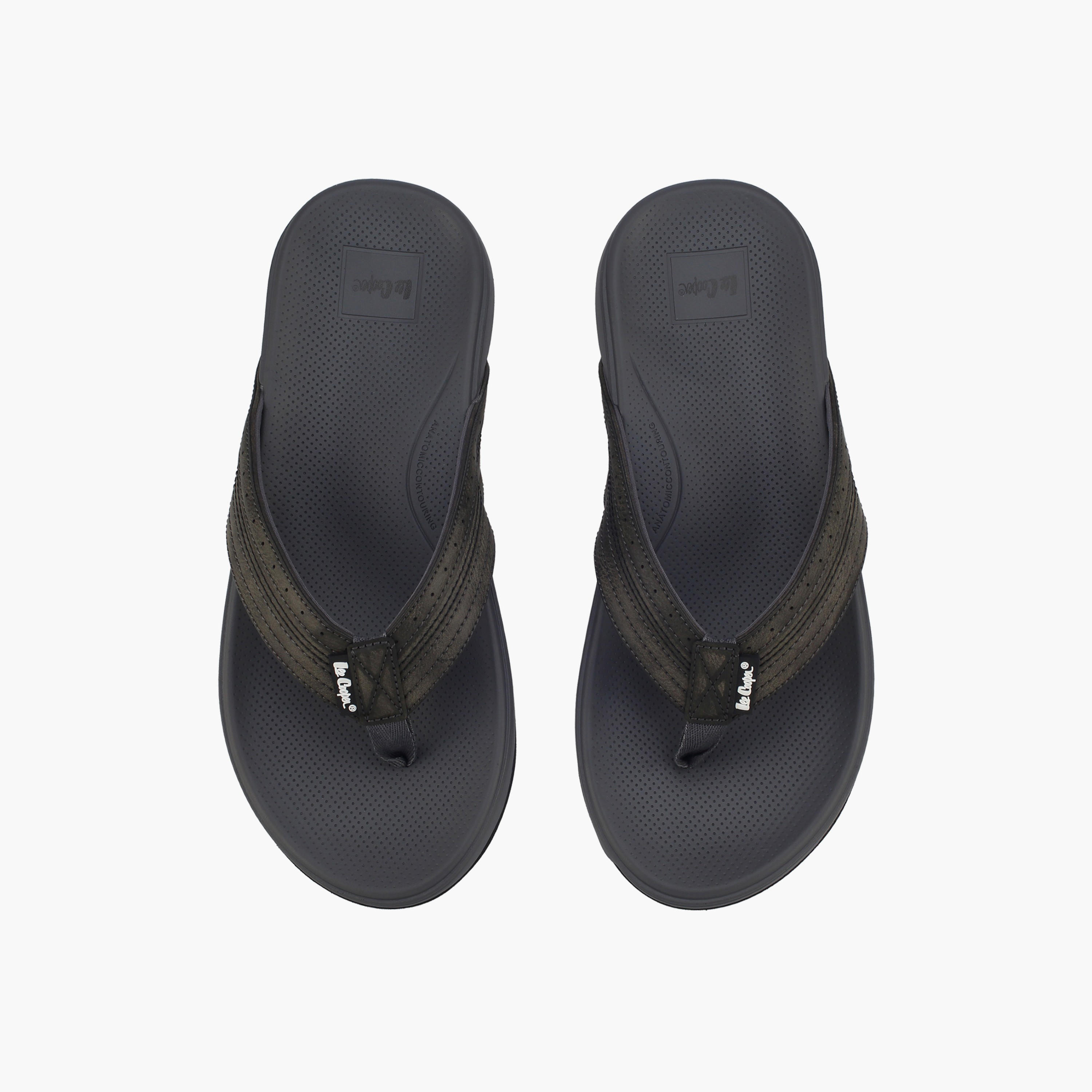 شبشب سهل الارتداء بإصبع للرجال من لي كوبر-men-shoes-flipflopsandslides-image-1