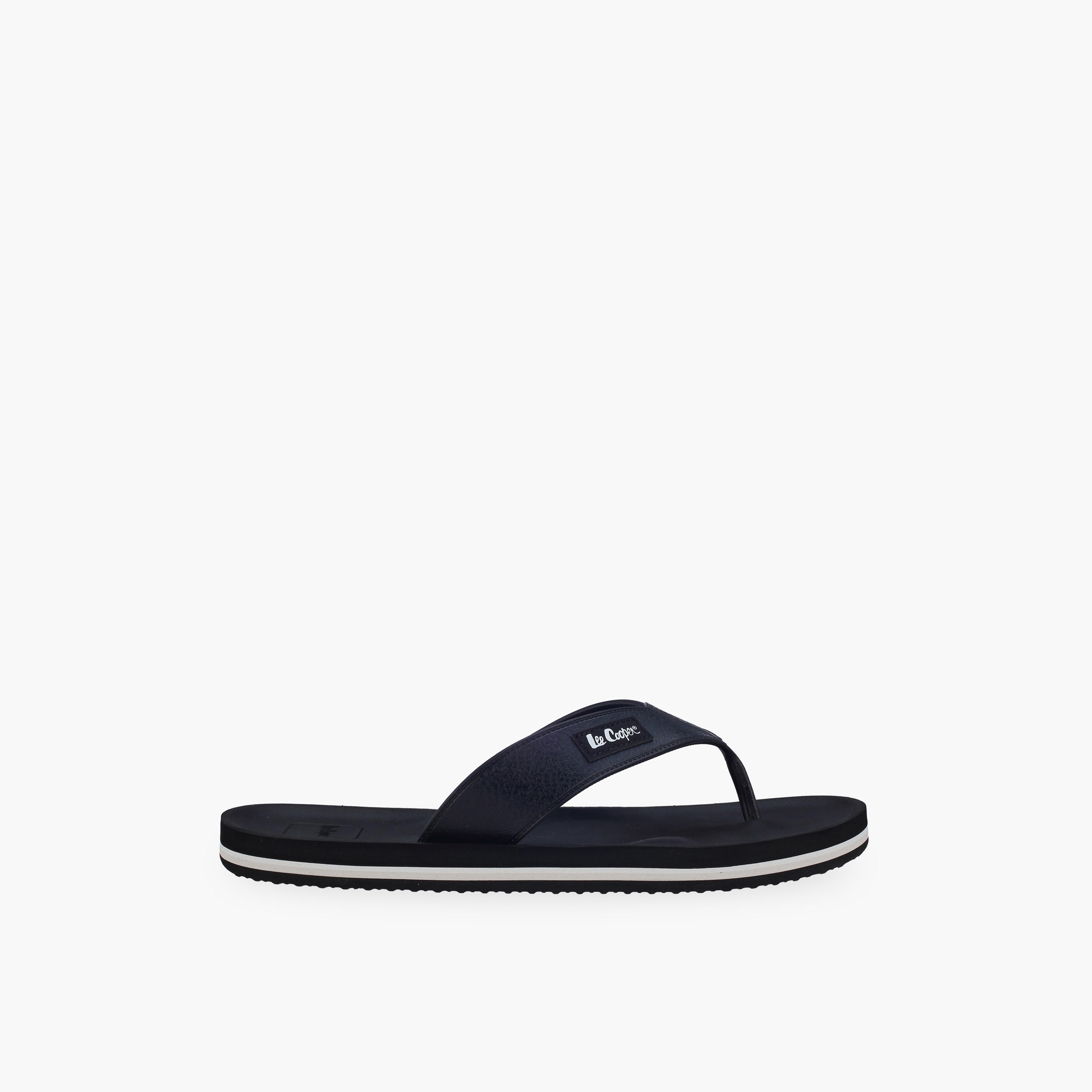شبشب بإصبع سهل الارتداء للرجال من لي كوبر-men-shoes-flipflopsandslides-image-2