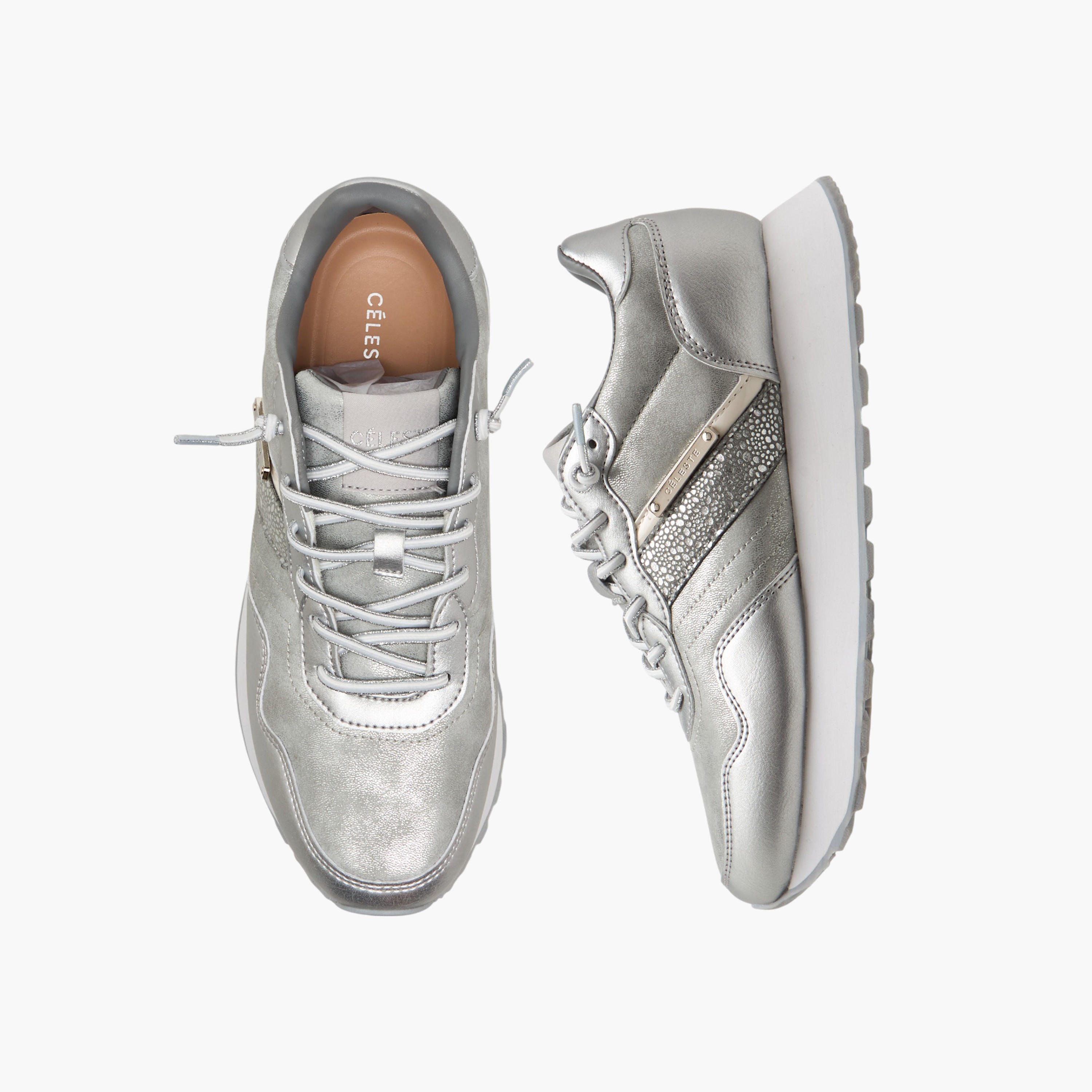 حذاء سنيكرز بطول الكاحل ورباط إغلاق للنساء من سيليست-women-shoes-sneakers-image-1