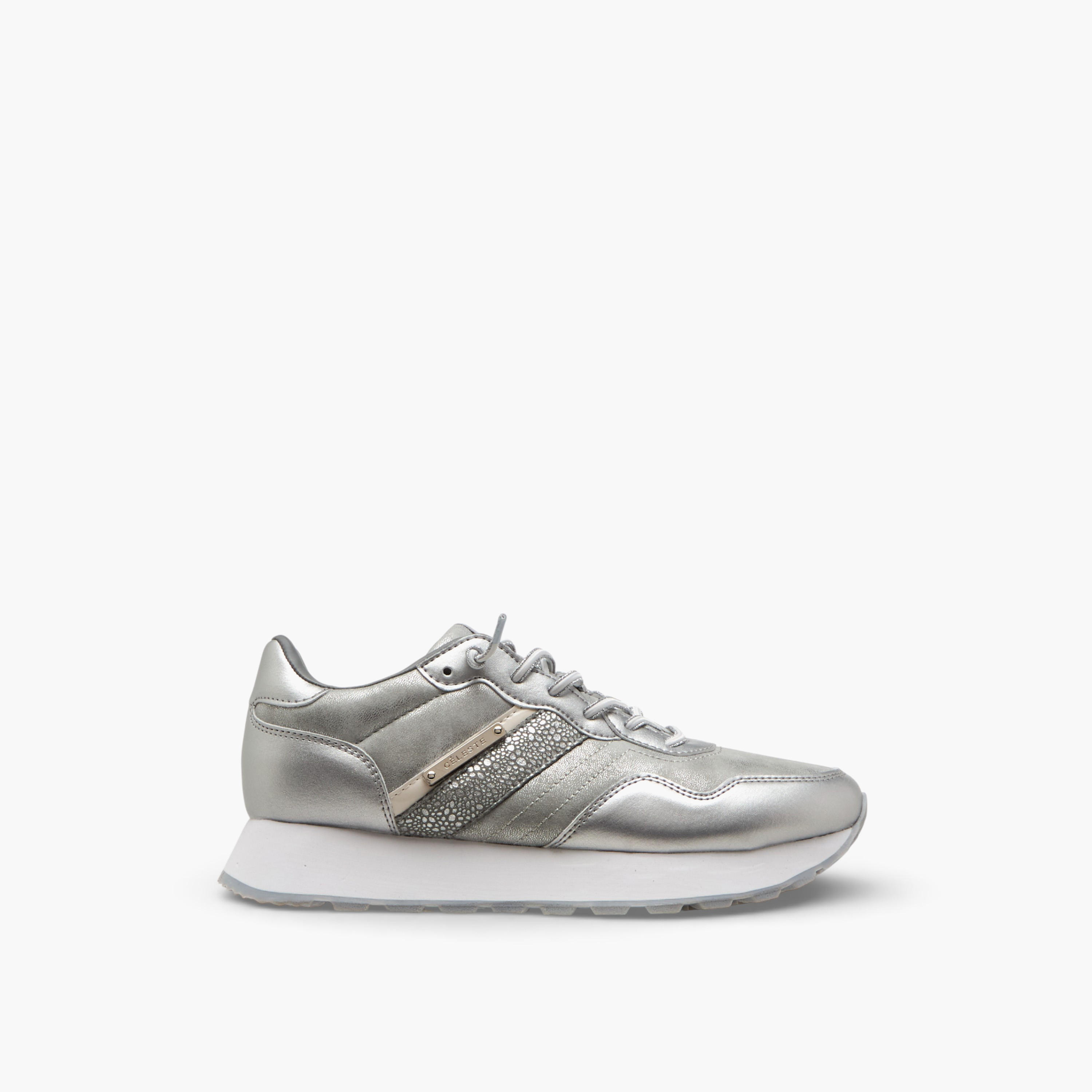 حذاء سنيكرز بطول الكاحل ورباط إغلاق للنساء من سيليست-women-shoes-sneakers-image-3