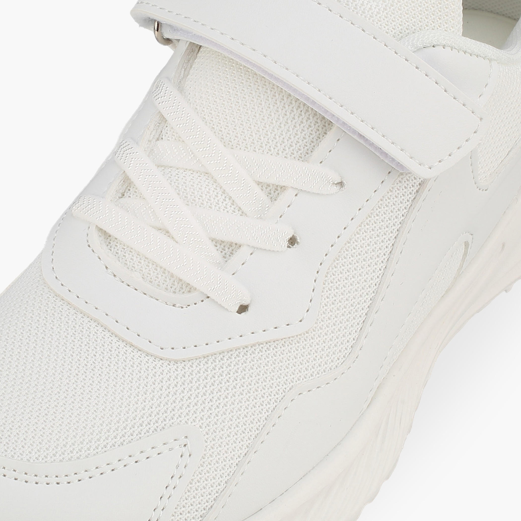 حذاء جري بشريط إغلاق لاصق للبنات من أوكلان من شوإكسبريس-girls-shoes-sports-image-4