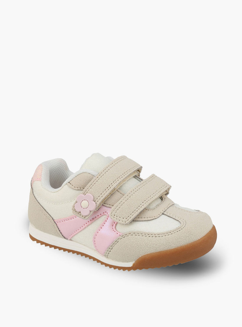 حذاء سنيكرز بشريط إغلاق لاصق وزينة زهور للبنات من جونيورز-girls-shoes-sneakers-image-2