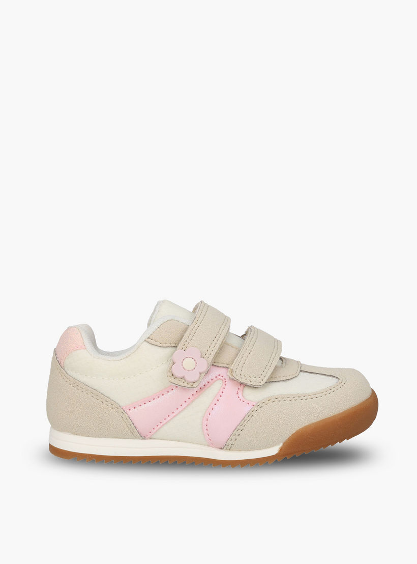 حذاء سنيكرز بشريط إغلاق لاصق وزينة زهور للبنات من جونيورز-girls-shoes-sneakers-image-3