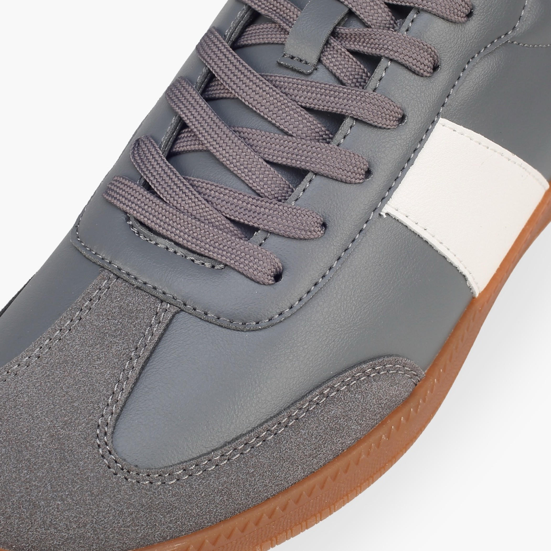 حذاء سنيكرز طول الكاحل برباط إغلاق للرجال من أل بي أل من شو إكسبريس-men-shoes-sneakers-image-4