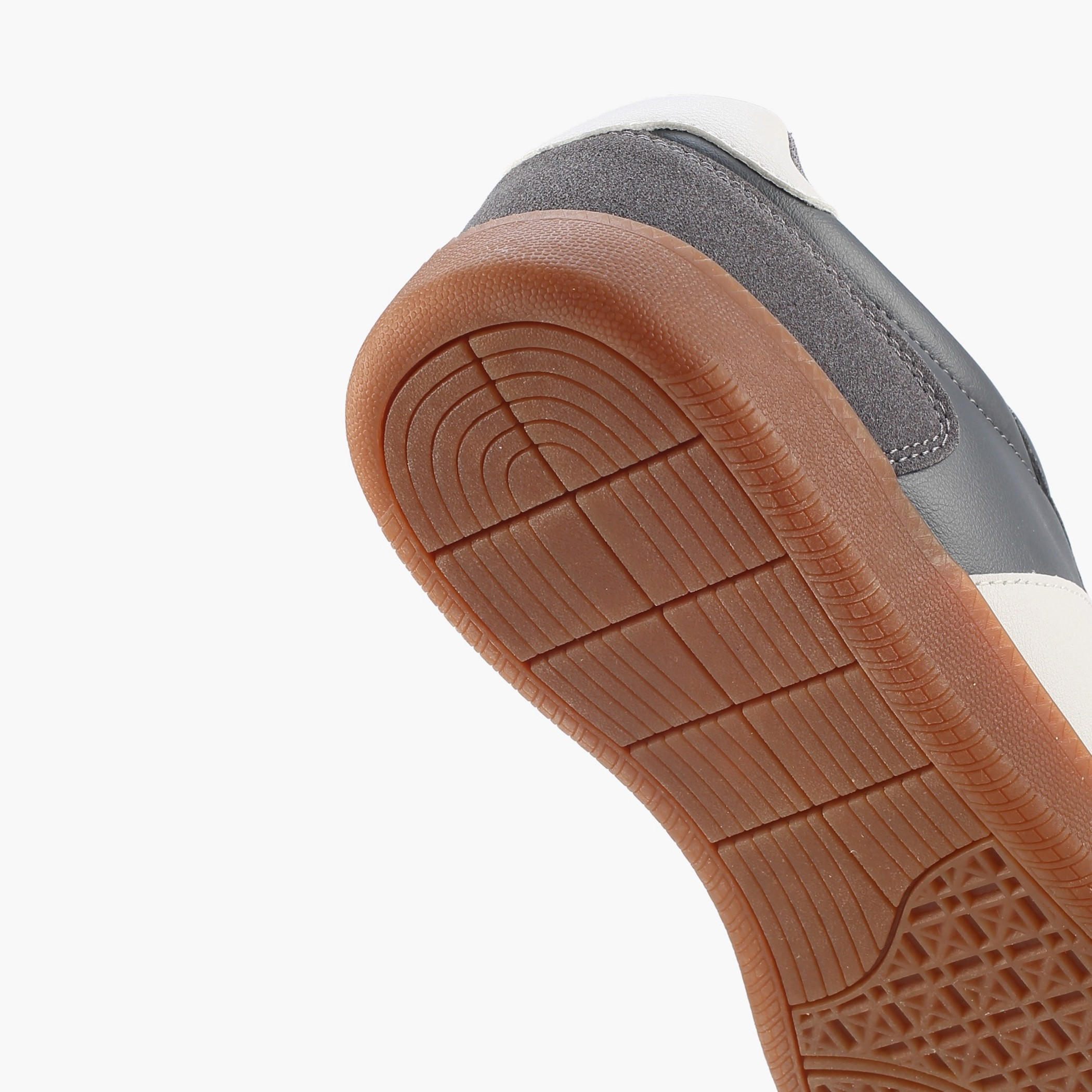 حذاء سنيكرز طول الكاحل برباط إغلاق للرجال من أل بي أل من شو إكسبريس-men-shoes-sneakers-image-5