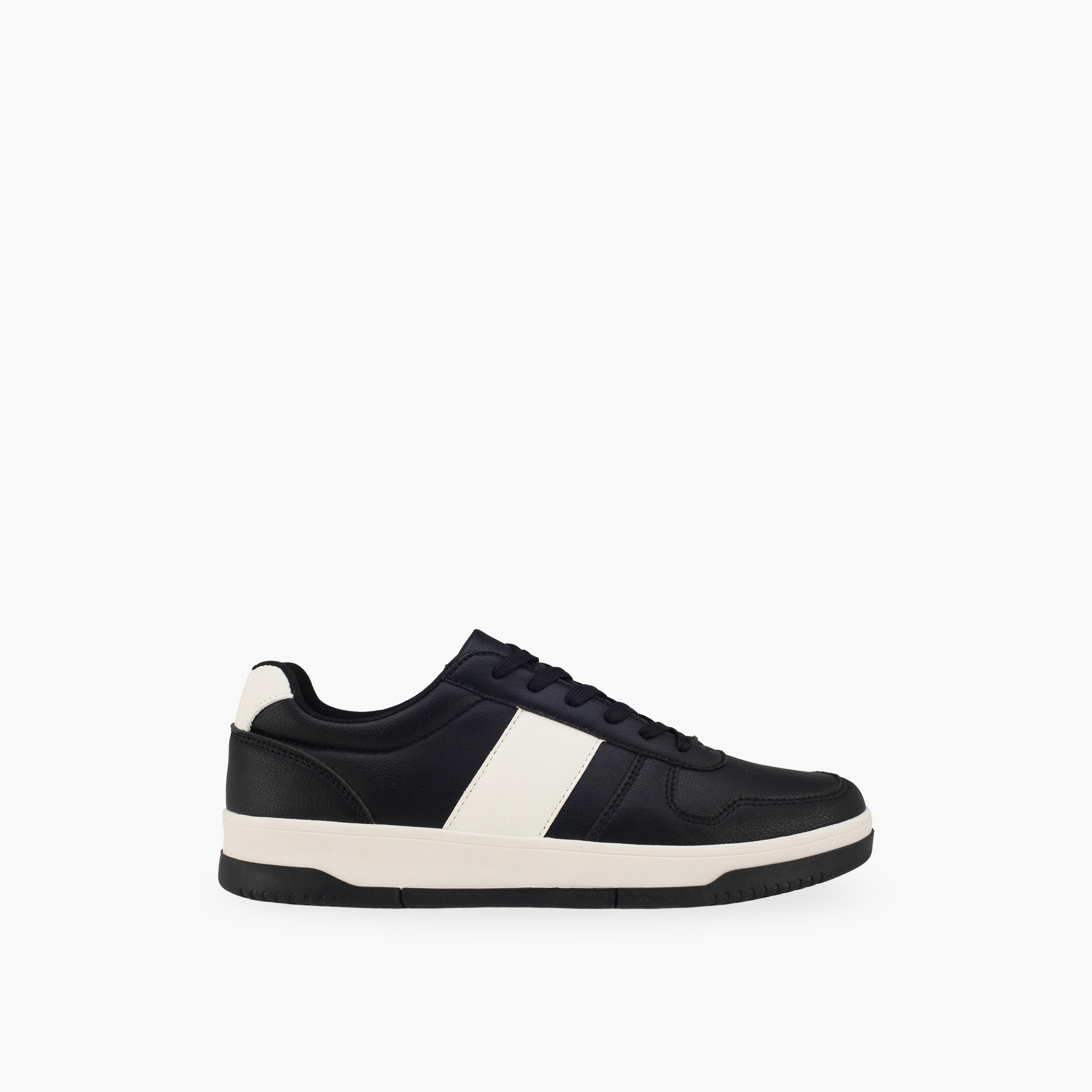 حذاء سنيكرز طول الكاحل برباط إغلاق للرجال من أل بي أل من شو إكسبريس-men-shoes-sneakers-image-3