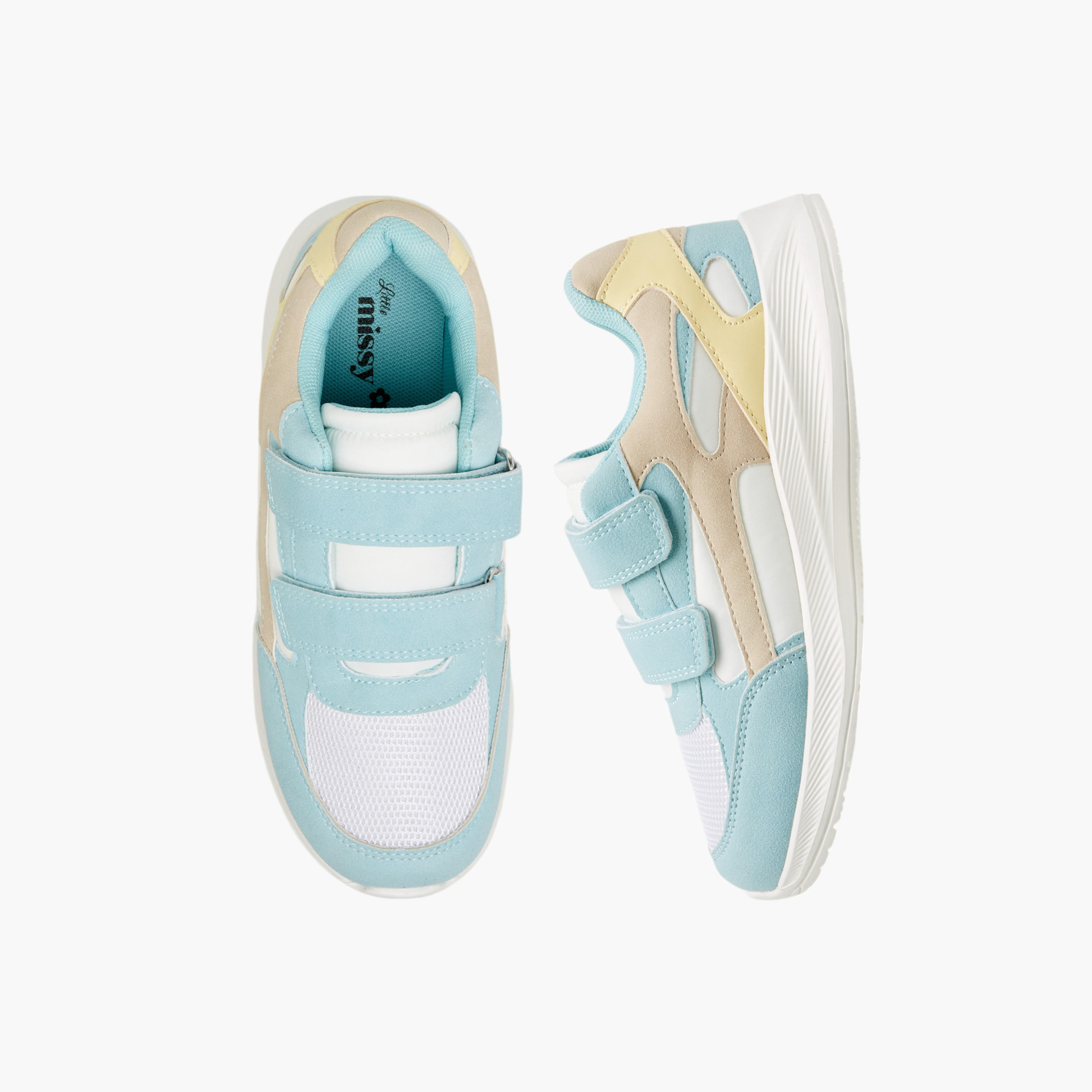 حذاء سنيكرز بقوالب ملونة وشريط إغلاق من ليتل ميسي-girls-shoes-sneakers-image-1