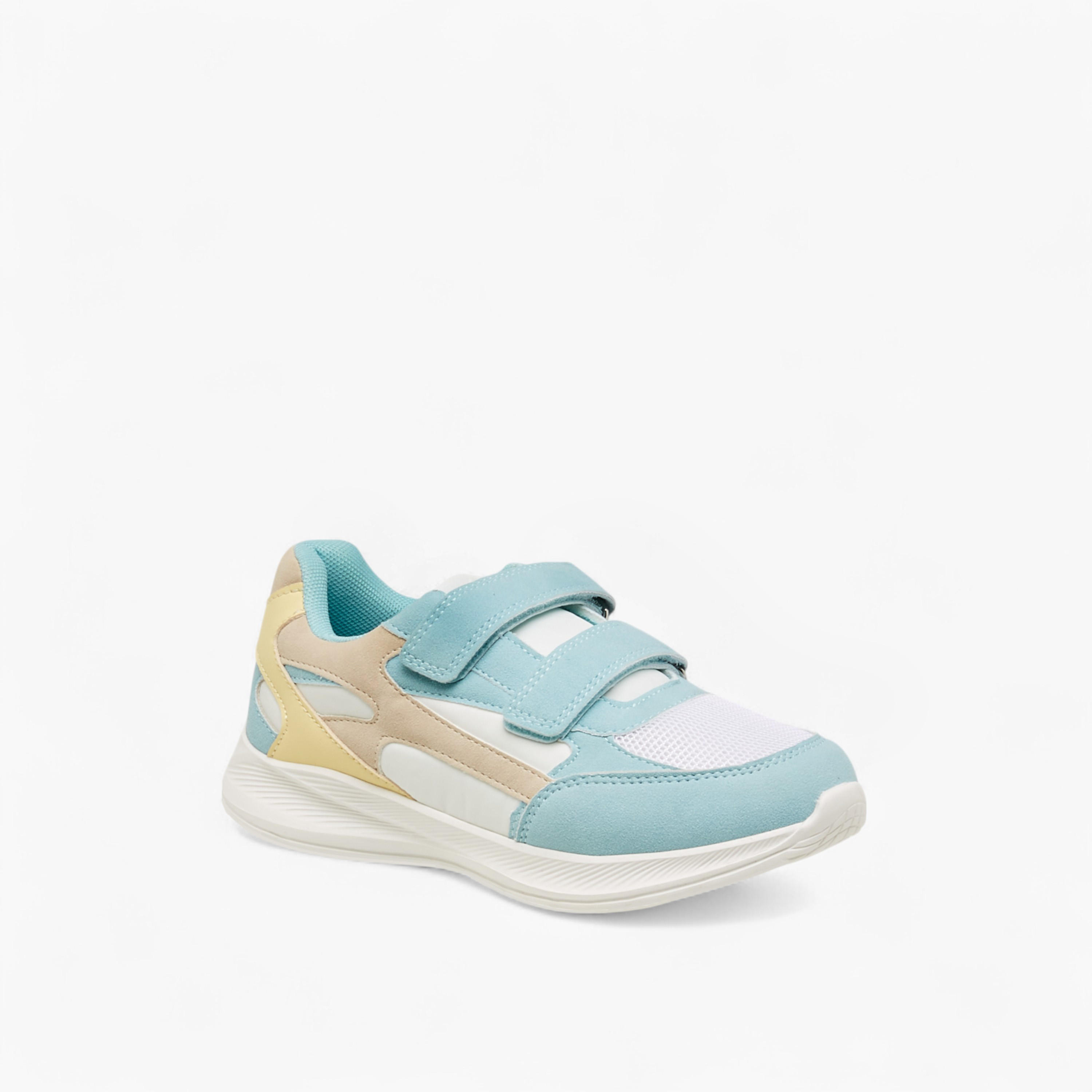 حذاء سنيكرز بقوالب ملونة وشريط إغلاق من ليتل ميسي-girls-shoes-sneakers-image-2