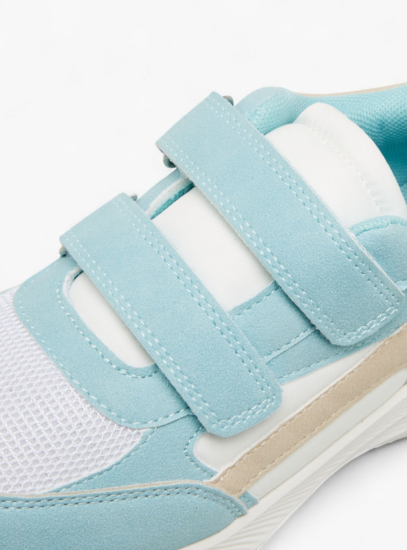 حذاء سنيكرز بقوالب ملونة وشريط إغلاق من ليتل ميسي-girls-shoes-sneakers-image-4