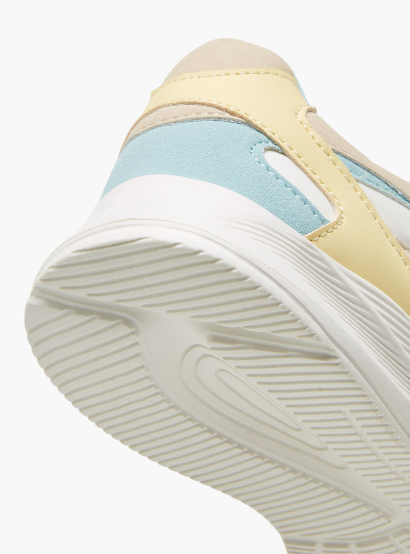 حذاء سنيكرز بقوالب ملونة وشريط إغلاق من ليتل ميسي-girls-shoes-sneakers-image-5
