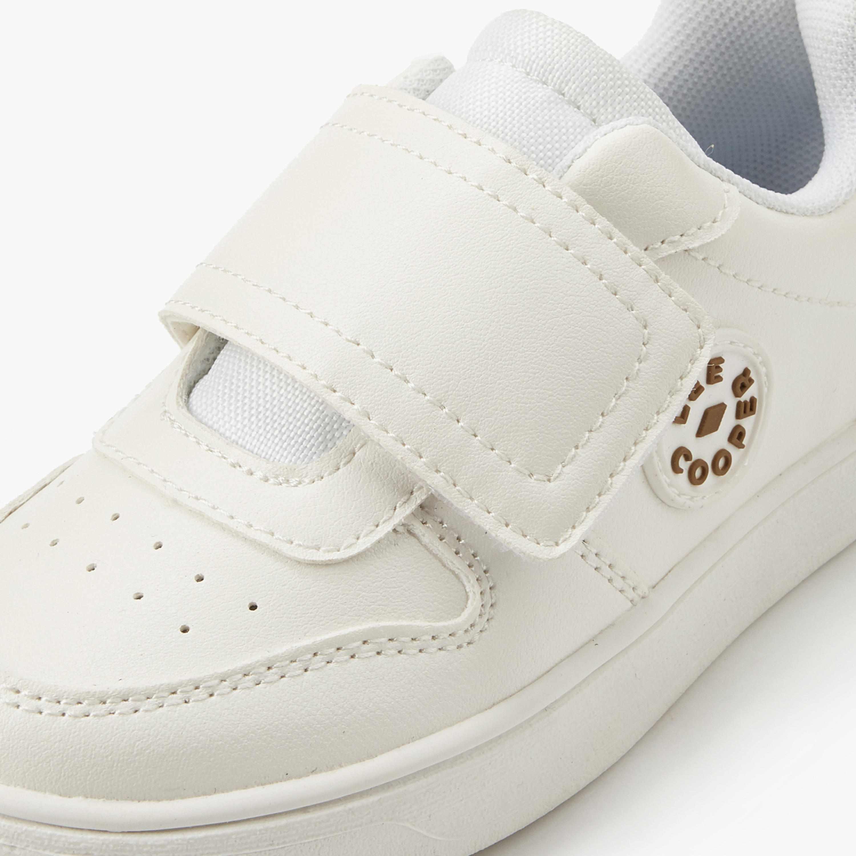 حذاء سنيكرز بشريط إغلاق لاصق للبنات من لي كوبر-girls-shoes-sneakers-image-4