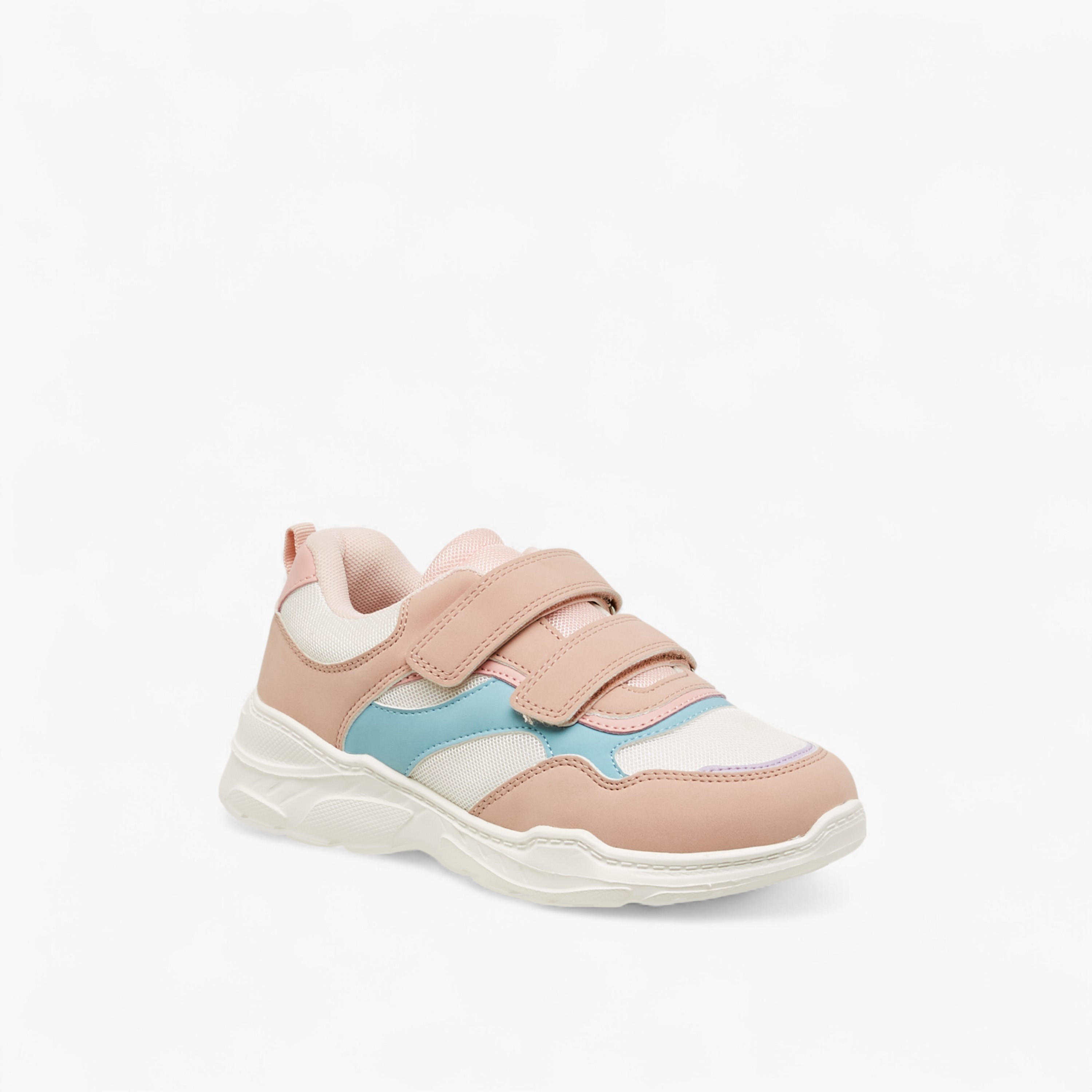 حذاء سنيكرز بقوالب ملونة وشريط إغلاق من ليتل ميسي-girls-shoes-sneakers-image-2