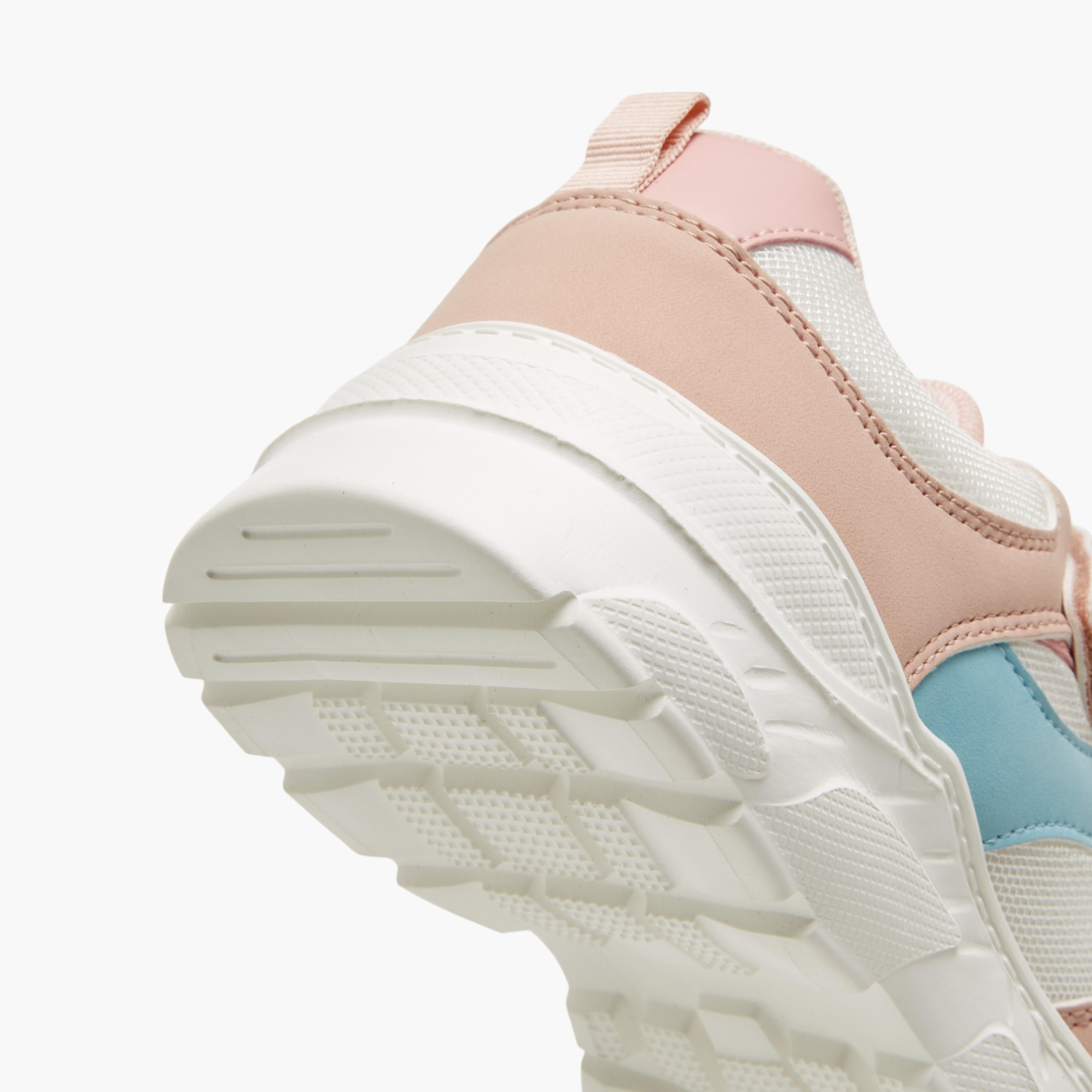 حذاء سنيكرز بقوالب ملونة وشريط إغلاق من ليتل ميسي-girls-shoes-sneakers-image-5