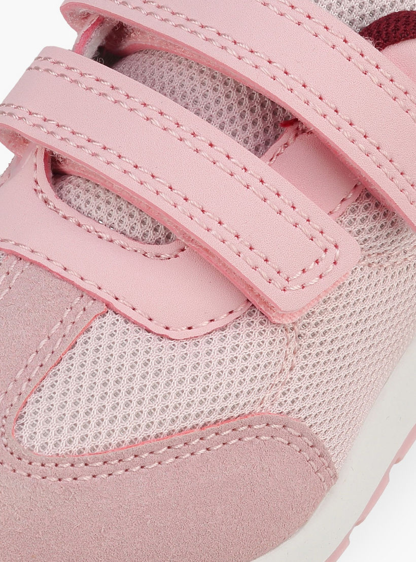 حذاء سنيكرز للكاحل بشريط إغلاق لاصق للبنات من فلورا بيلا-girls-shoes-sneakers-image-4