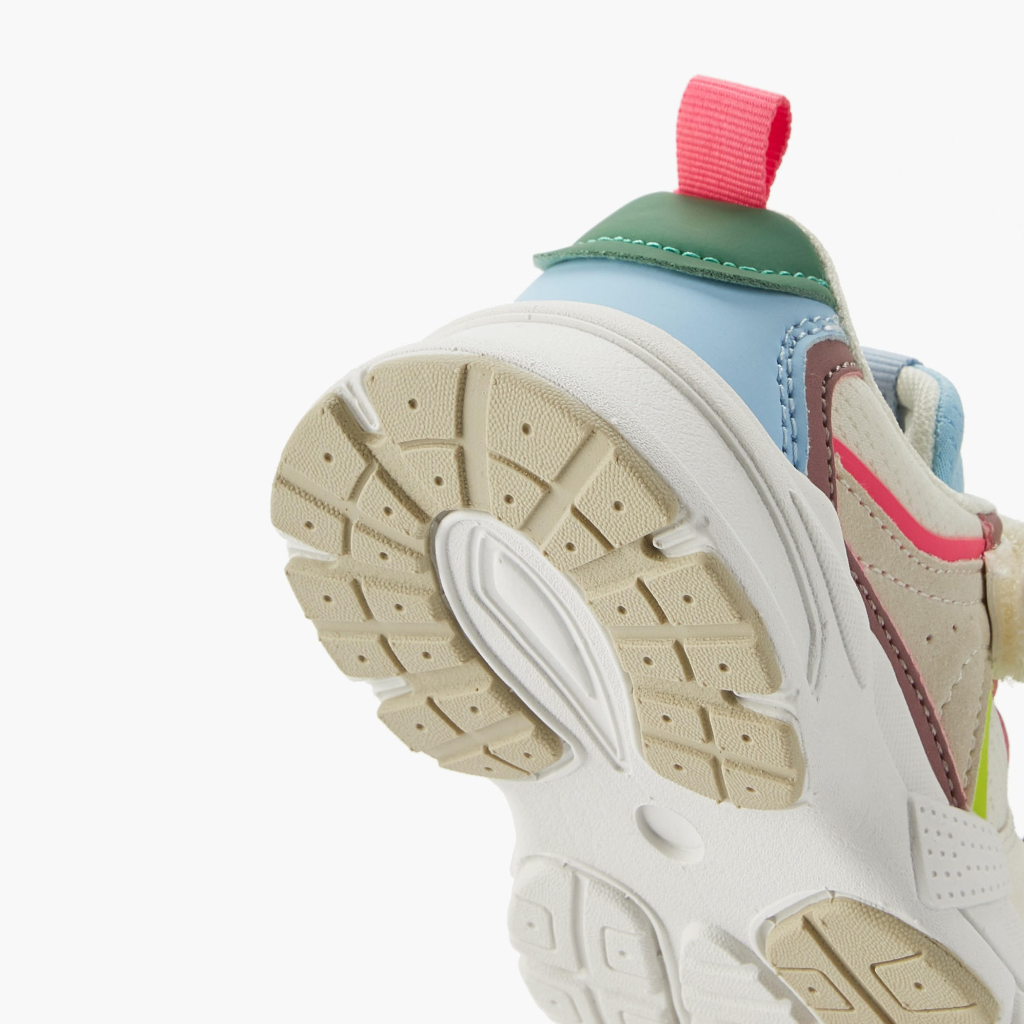 حذاء سنيكرز بشريط إغلاق لاصق للبنات من جونيورز-girls-shoes-sneakers-image-5