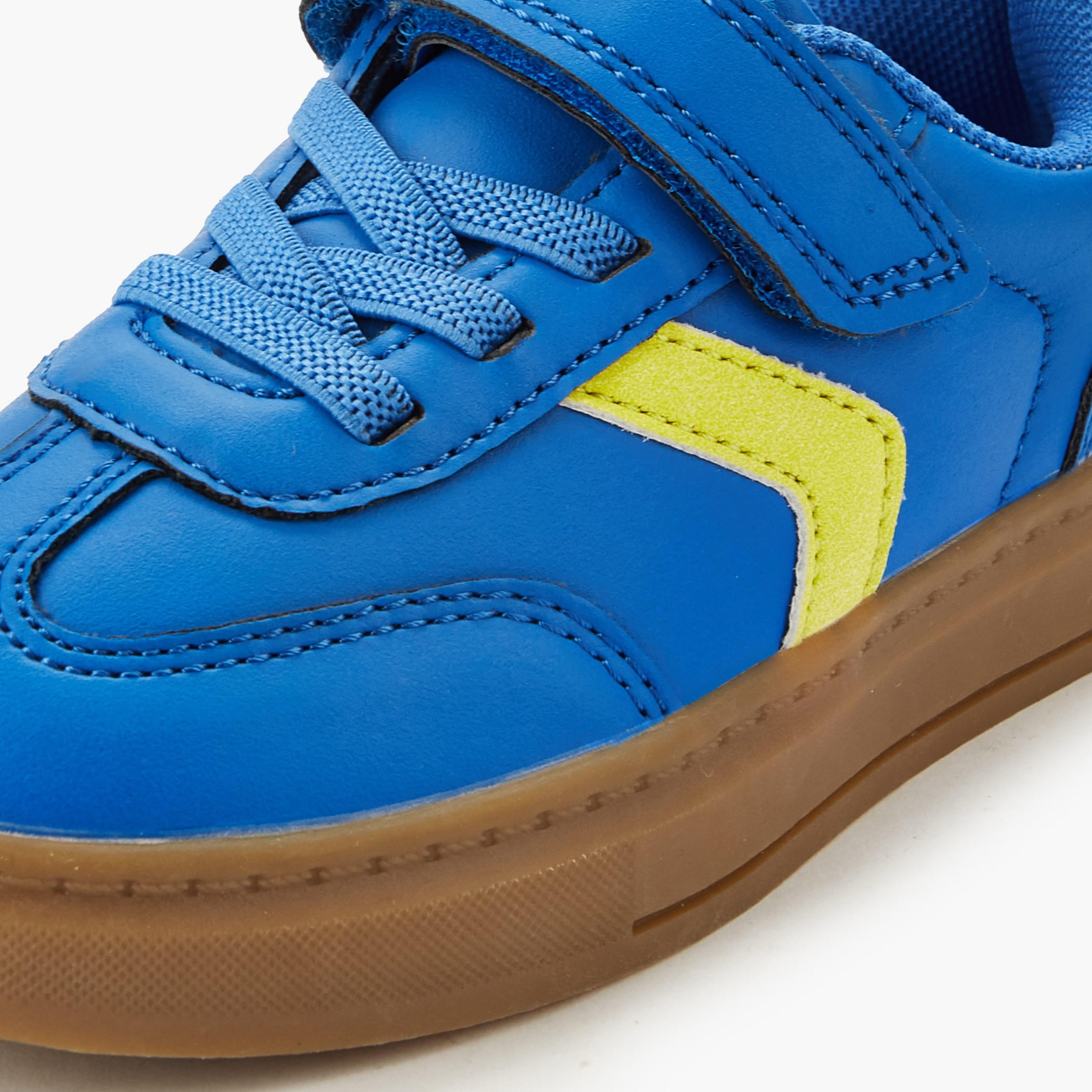 Juniors Boys Hook & Loop Sneakers-boys-shoes-sneakers-image-4